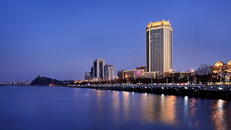 镇江兆和皇冠假日酒店