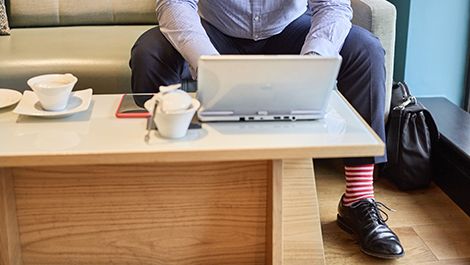 襄阳富春湖畔皇冠假日酒店