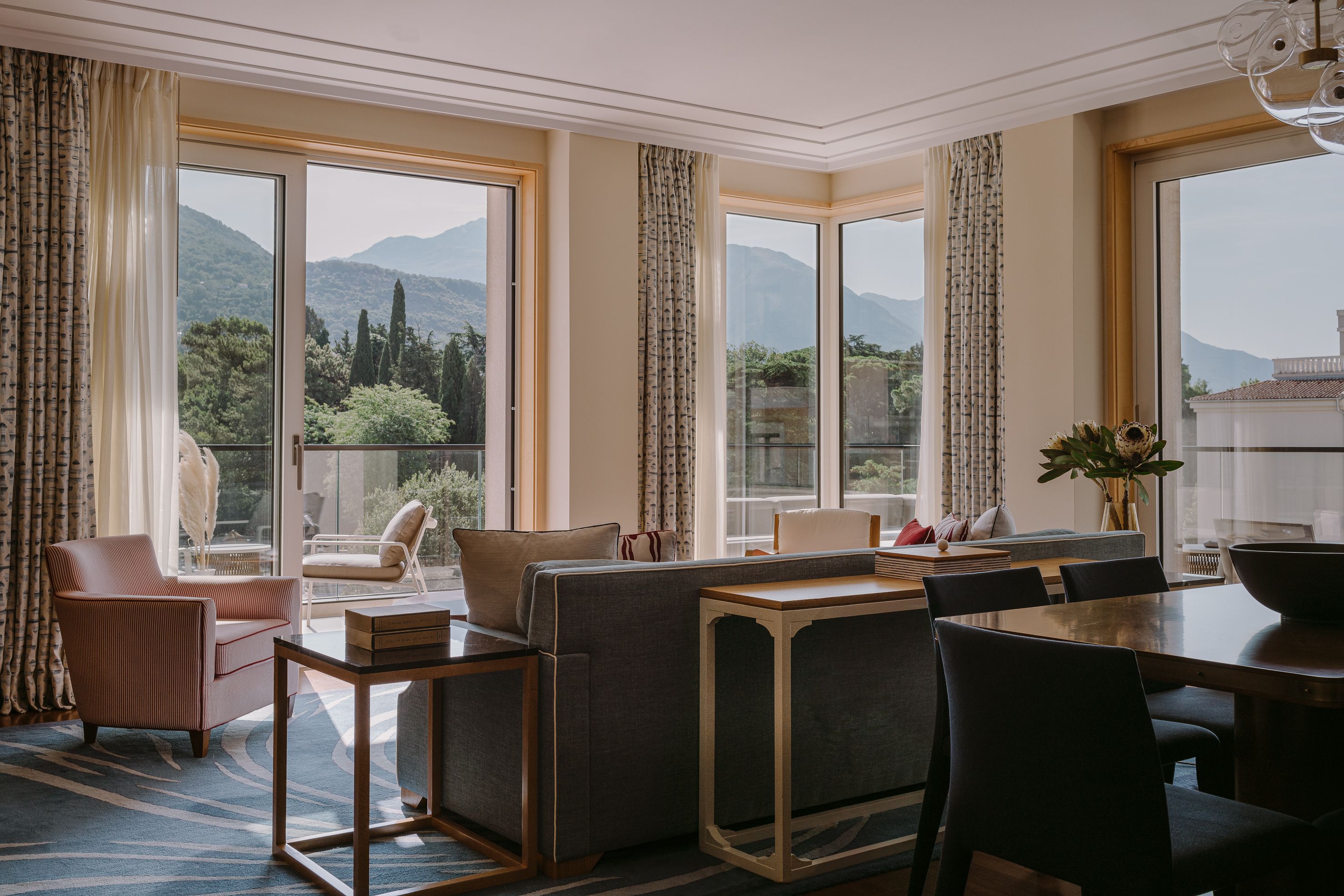 Regent Featured Room