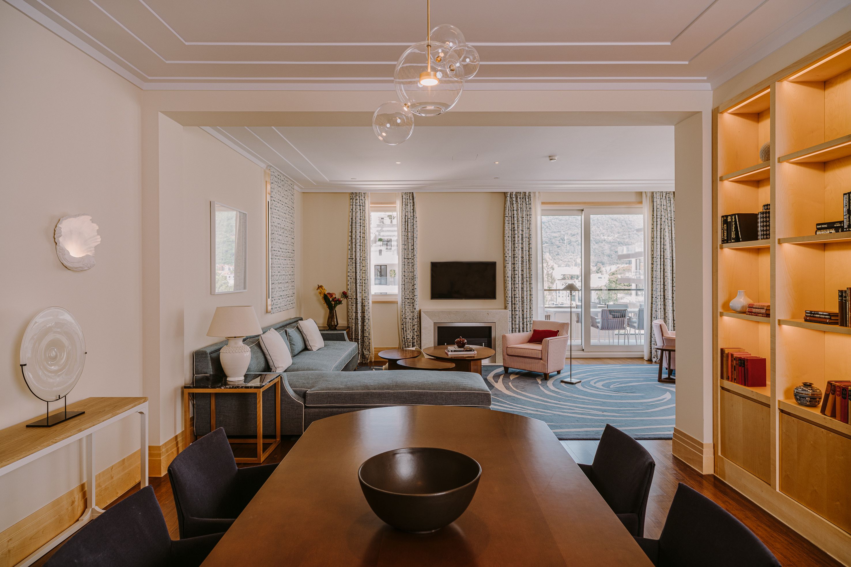 Regent Featured Room