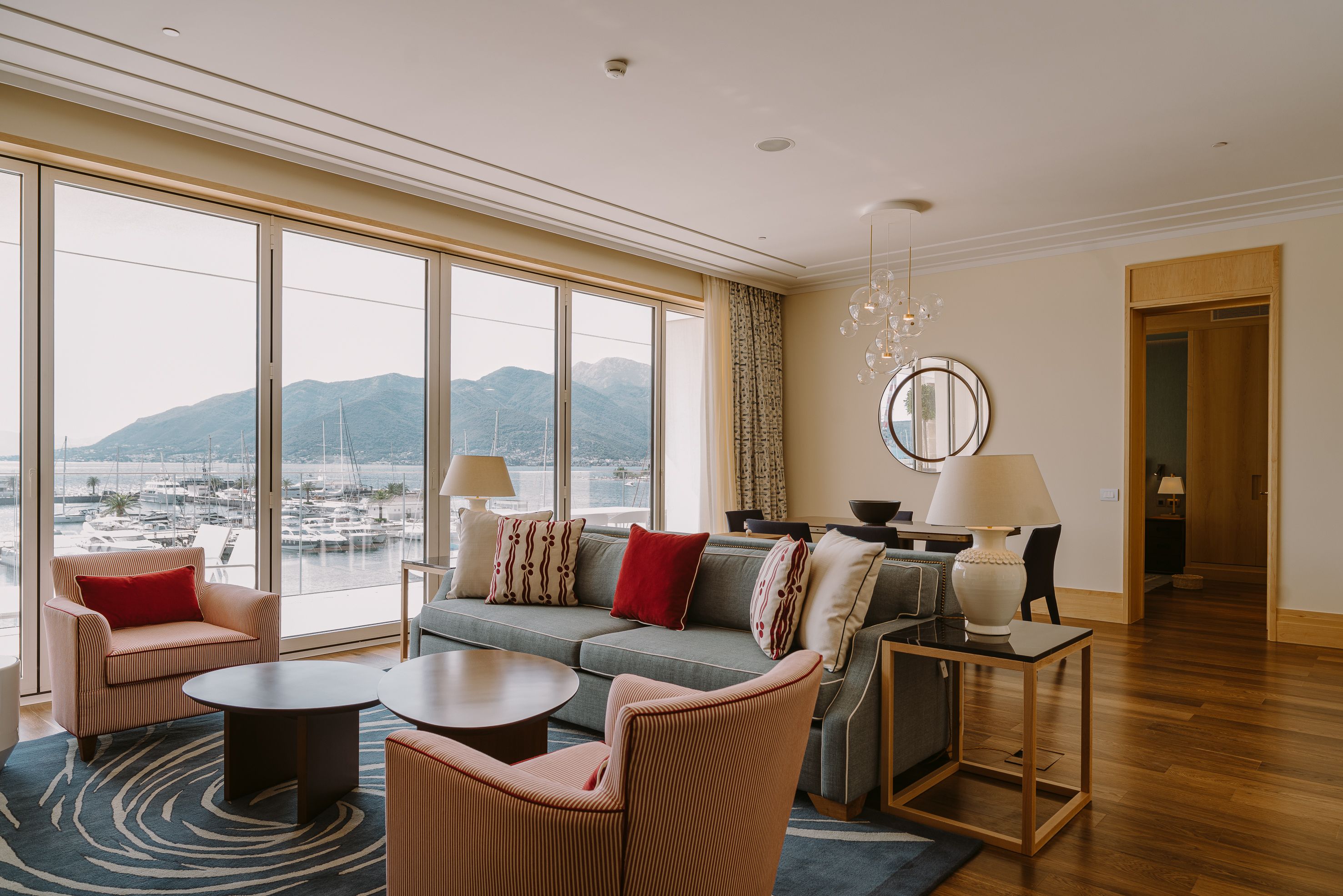 Regent Featured Room