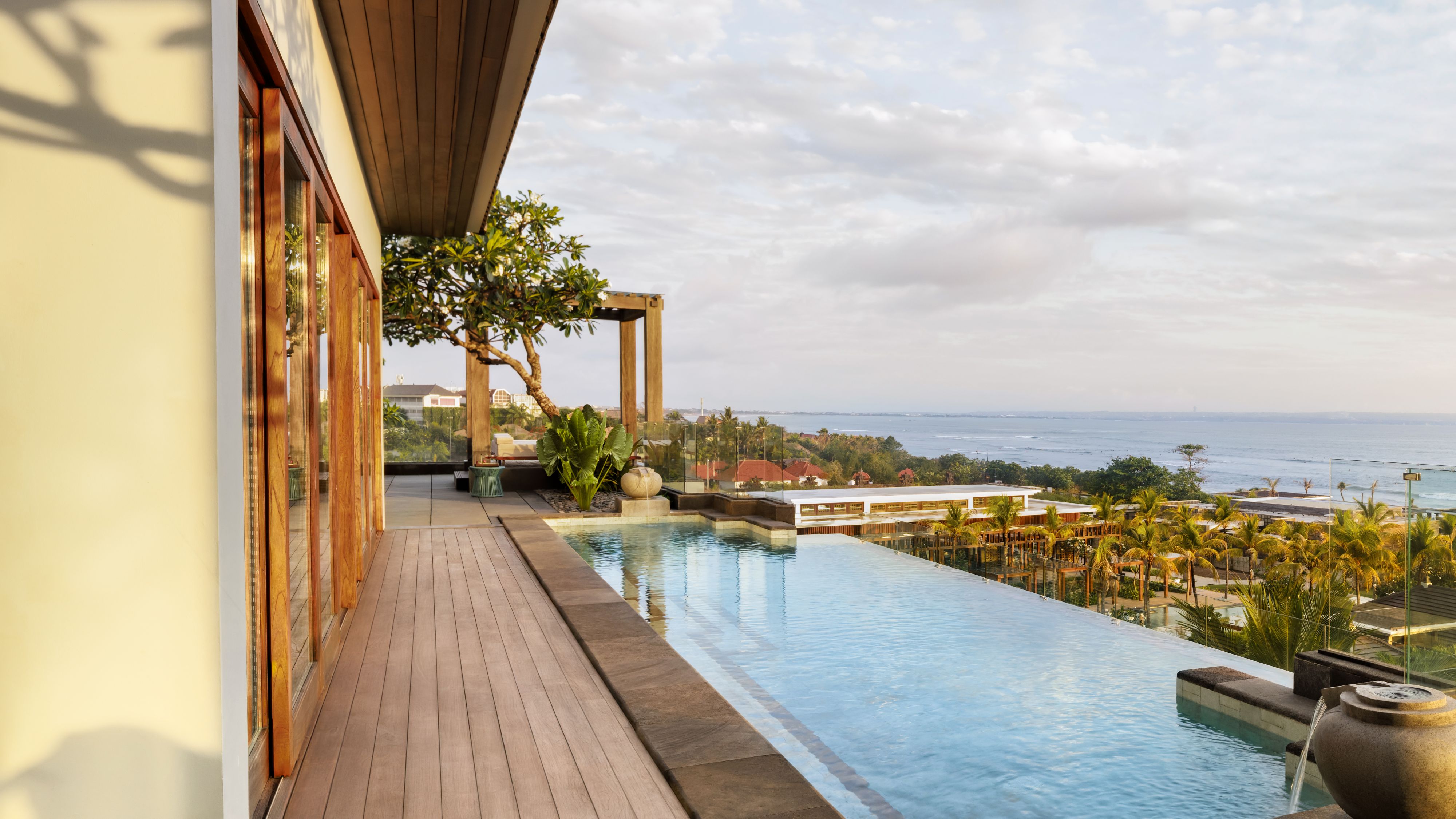 Regent Featured Room