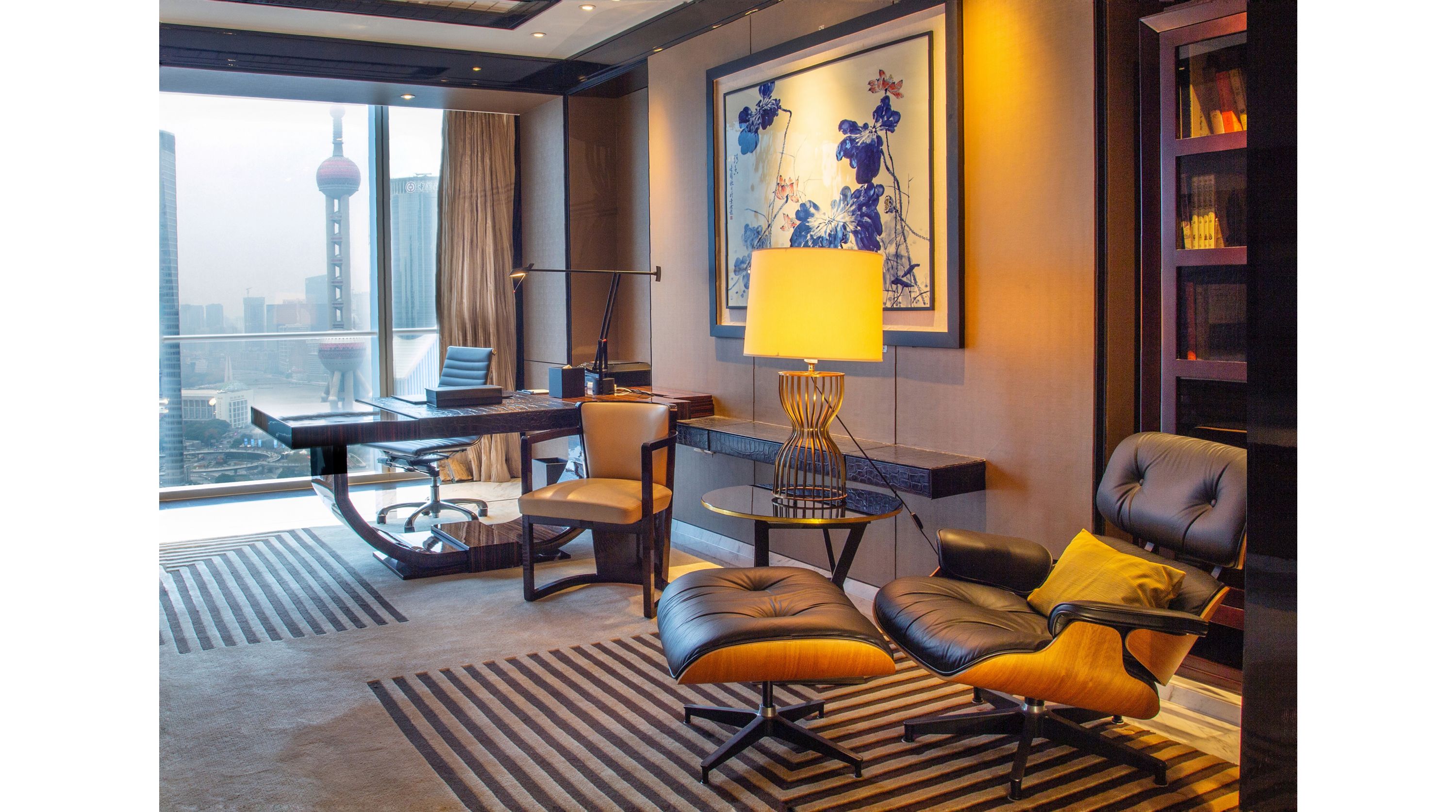 Presidential suite desk area