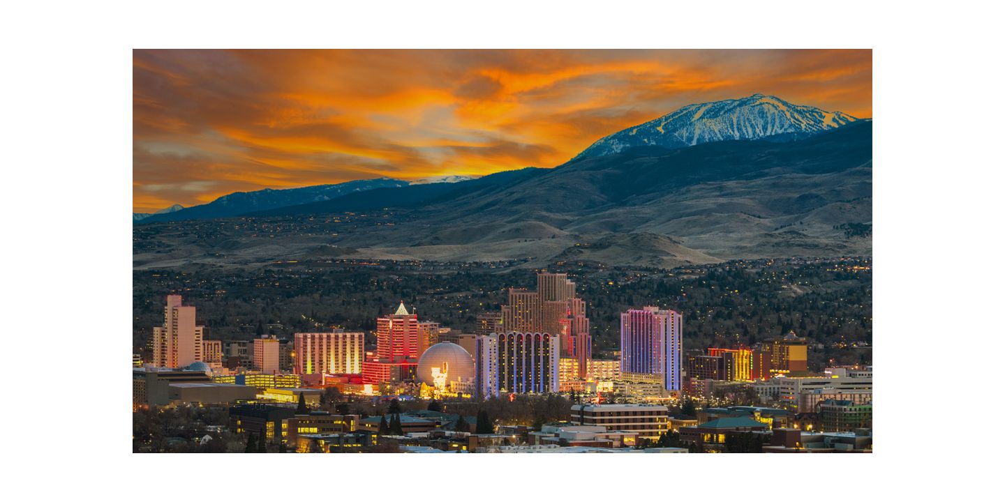 熠熠生辉的里诺天际线