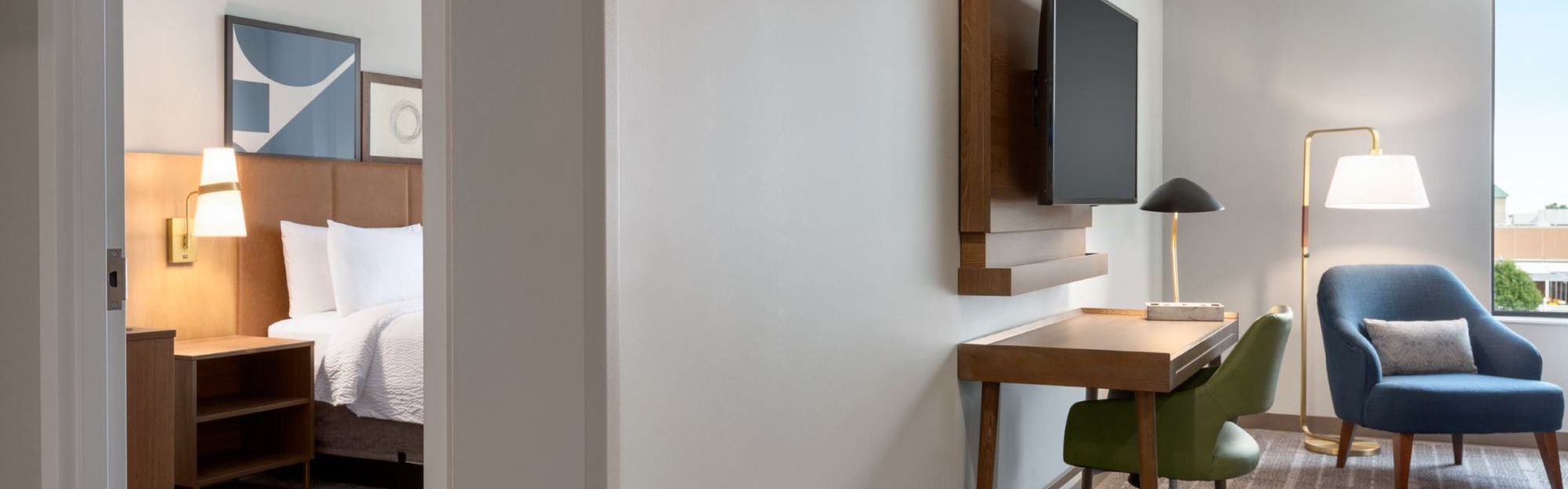 单卧酒店客房内部 