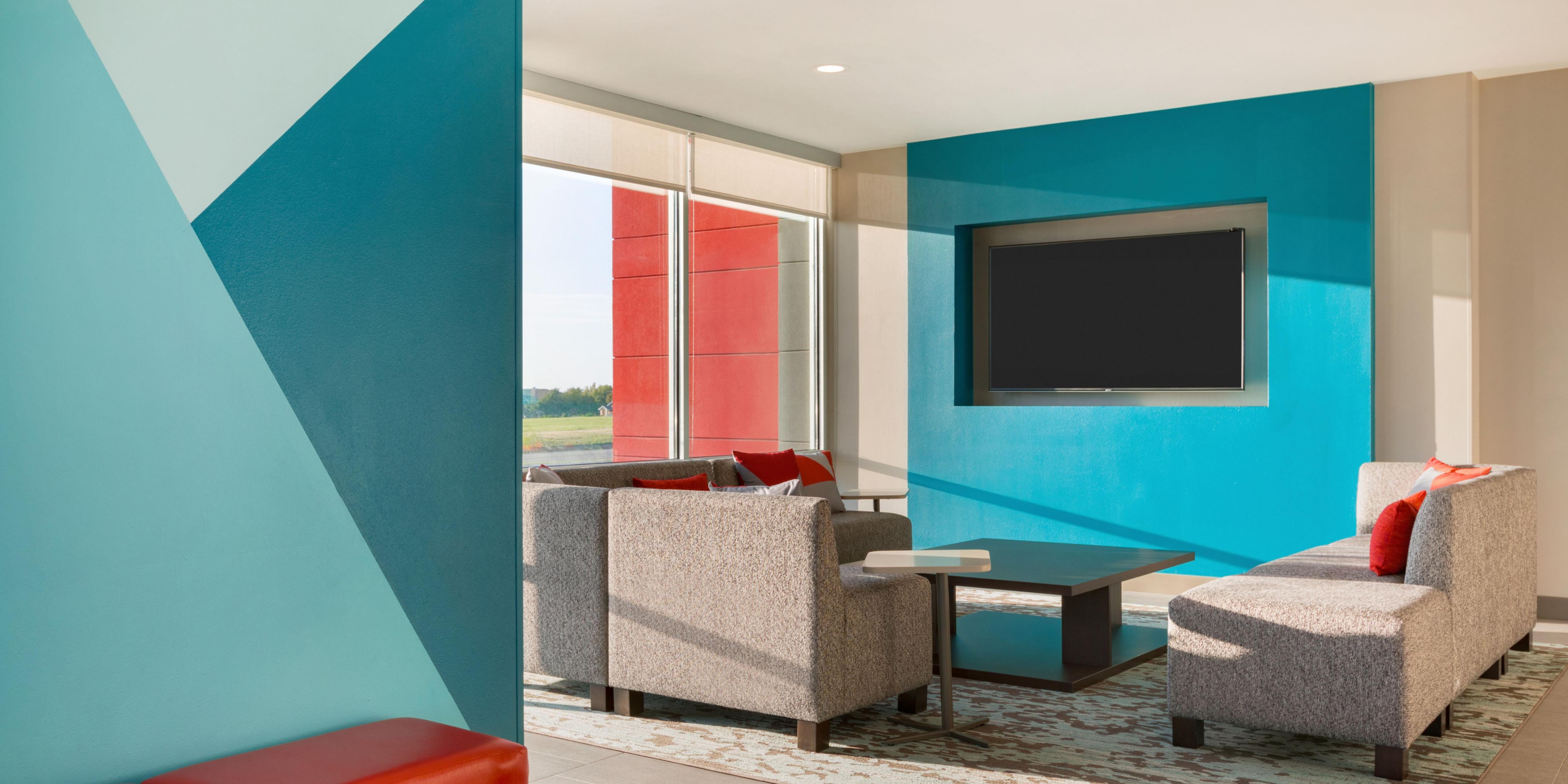 Our pet-friendly hotel in Millsboro, DE, welcomes pets and service animals. We allow two small pets for a fee per night of 40 USD. Our hotel is a short drive from Millsboro Dog Park and Holts Landing State Park, where dogs can run, play, and enjoy the beautiful outdoors.