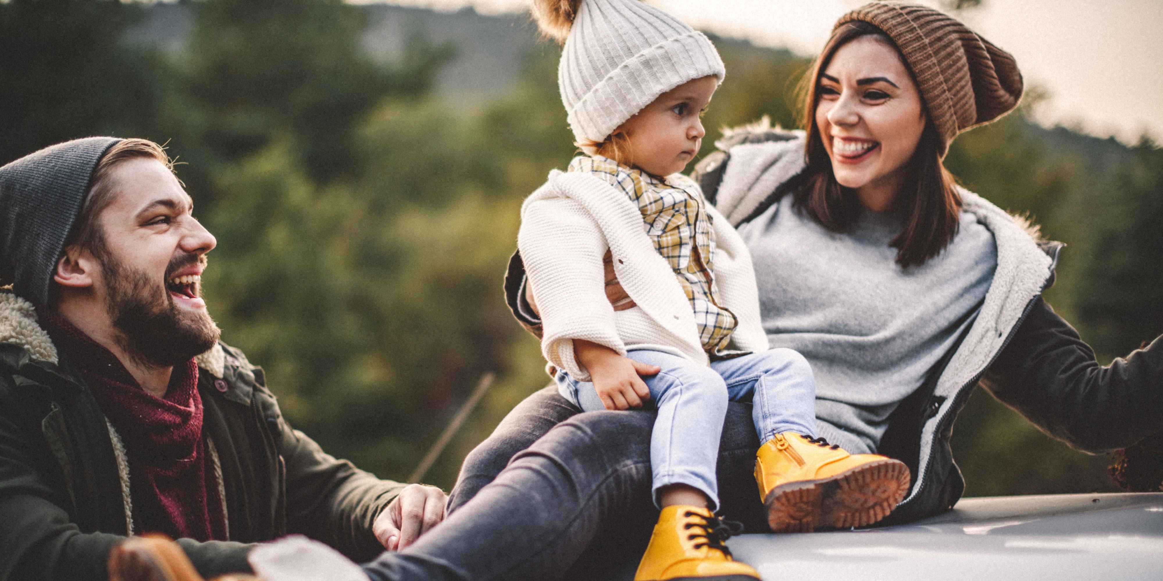 Just minutes away, the alpine coaster and climbing wall at Leavenworth Adventure Park await your family, set against the Cascade peaks. Your base for an unforgettable and active getaway.