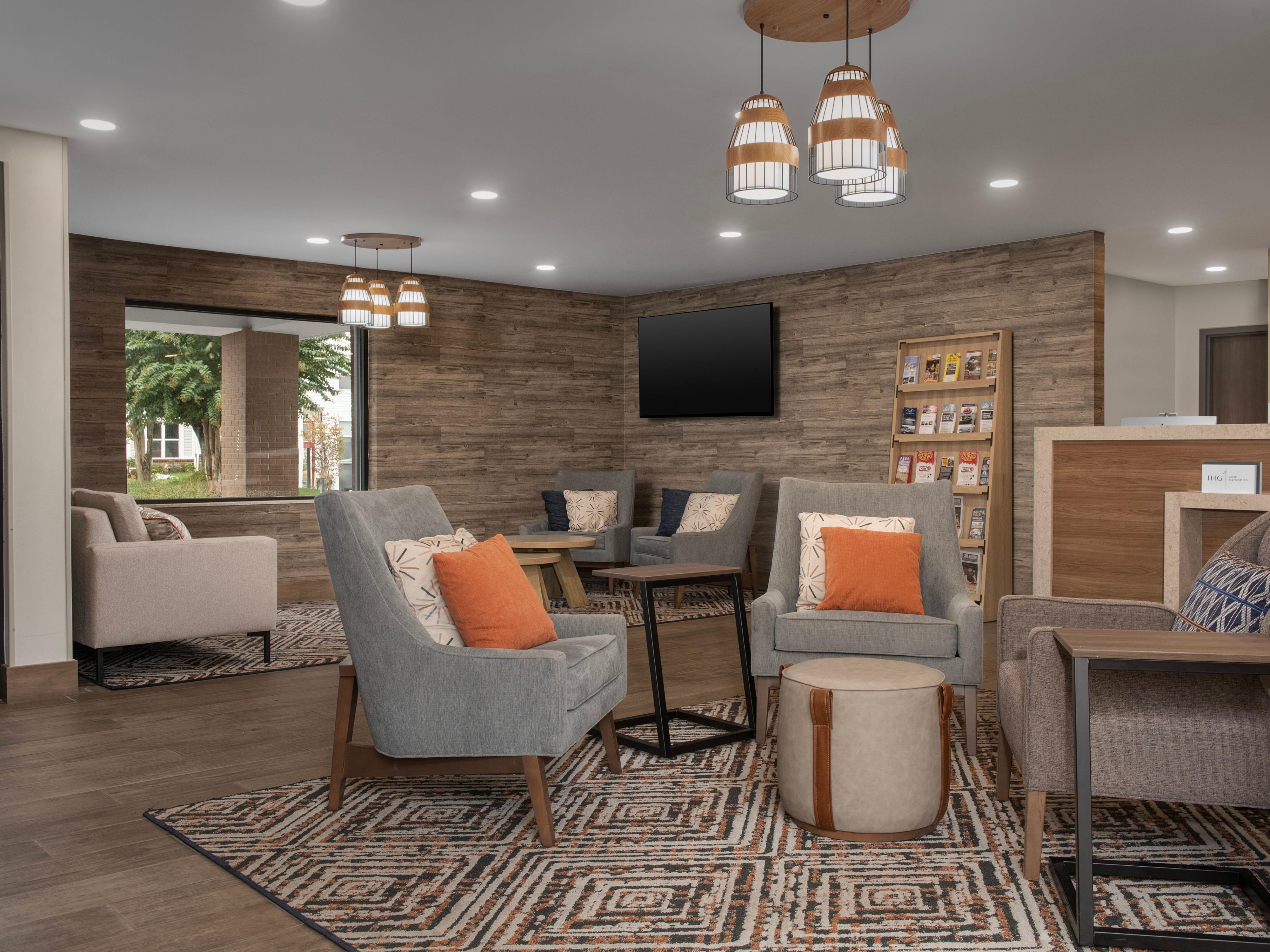 Step into comfort at Candlewood Suites Annapolis.