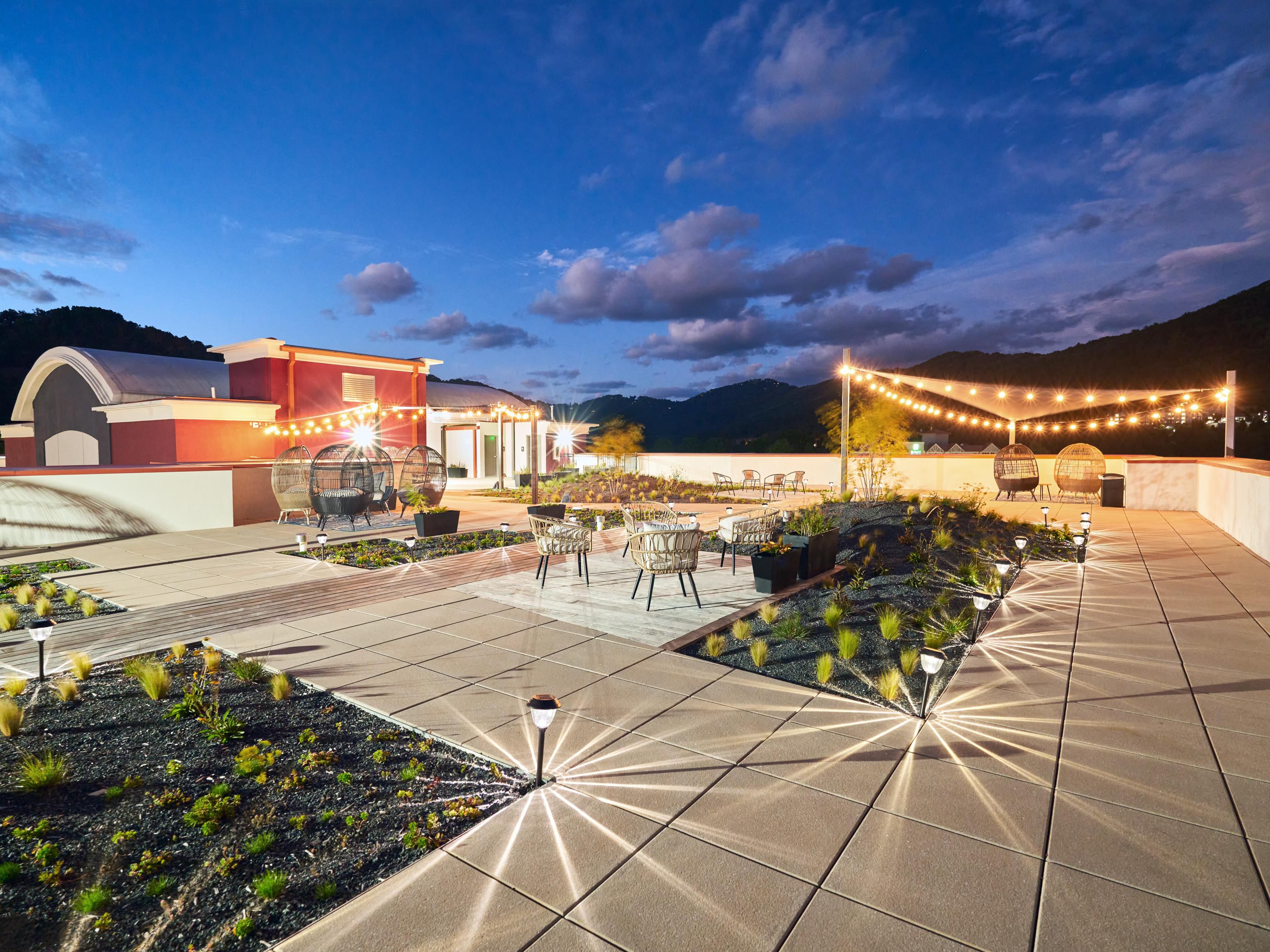 Escape to Asheville's only rooftop lounge with 360° mountain views. Unwind in style with comfortable seating, incredible views, and a serene ambiance under the open sky. Whether you're here to relax, socialize, or enjoy the sunset, our stunning rooftop lounge offers an unforgettable experience.