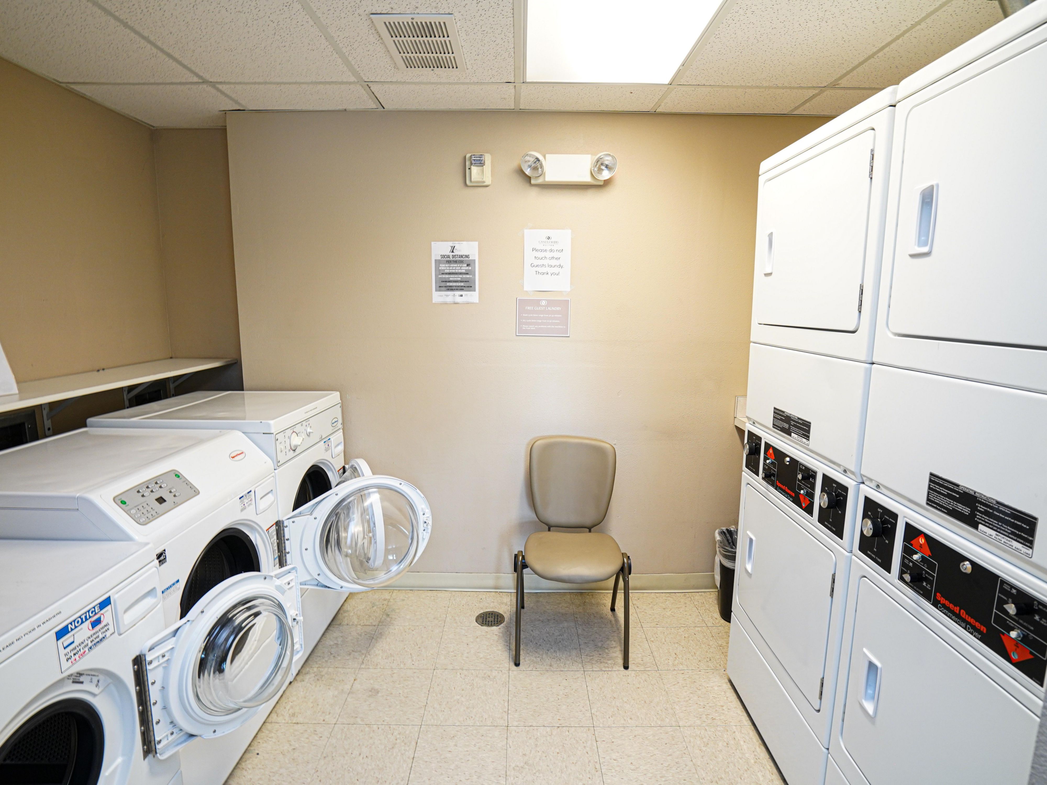 Enjoy the convenience of our complimentary laundry services, available to all guests. Whether you're here for a short stay or an extended visit, our free laundry facilities ensure you have fresh, clean clothes whenever you need them. 