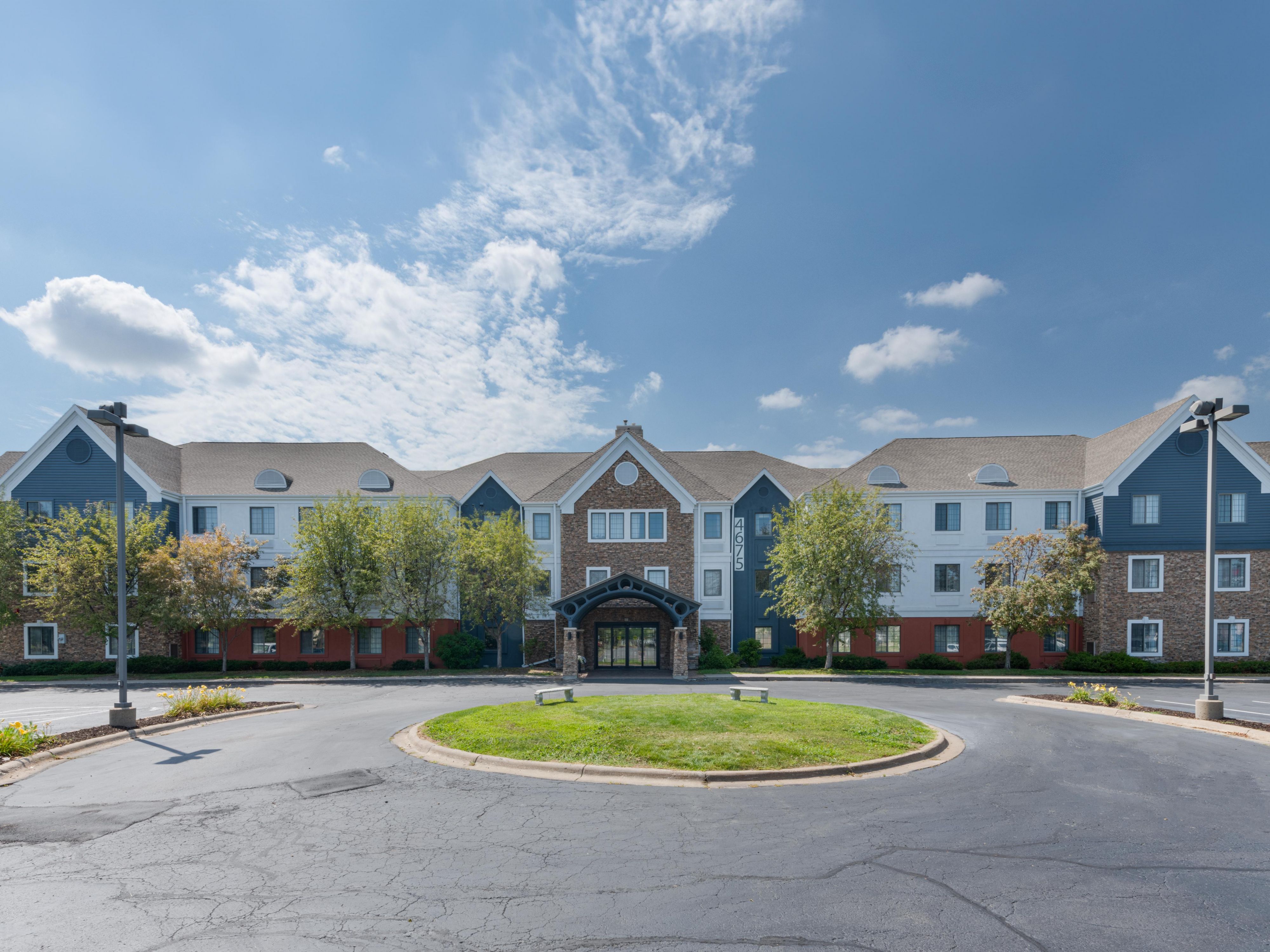 Day Time Hotel Exterior