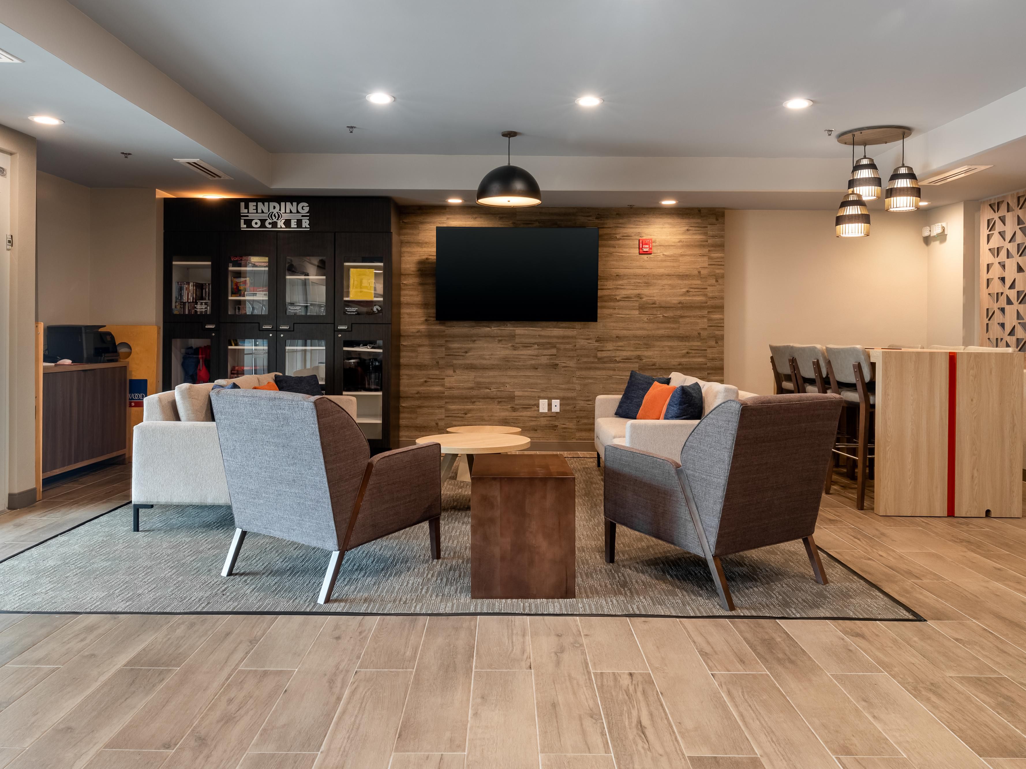 Relax in our lobby and enjoy the convenience of our Lending Locker