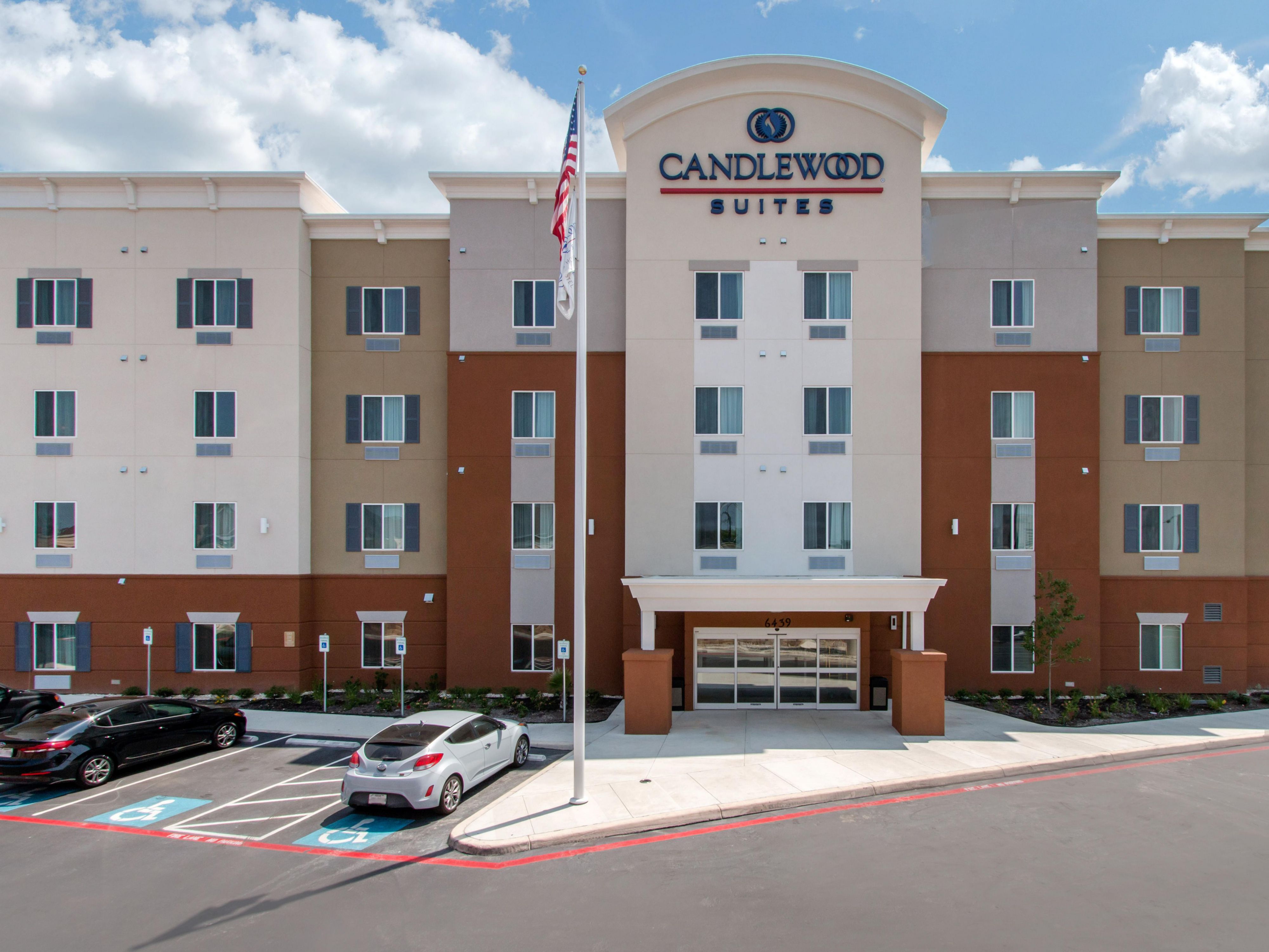Discover the perfect blend of comfort and convenience at Candlewood Suites San Antonio Lackland! Our hotel is ideally located just 5 miles from the Boeing Center at Tech Port, making it the perfect choice for travelers looking to enjoy events and activities at this premier venue. 