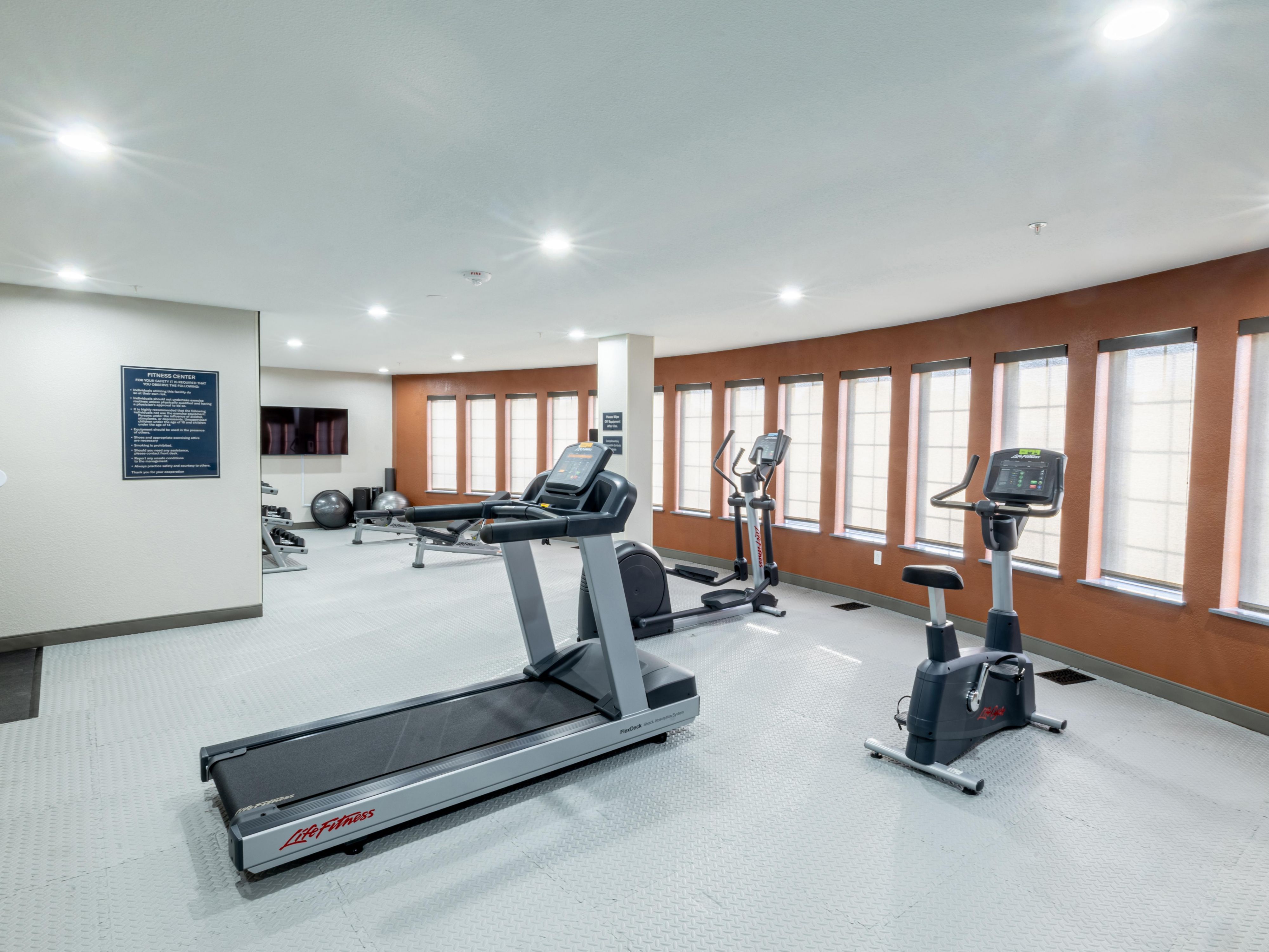 To help keep you on track with your fitness needs, enjoy our 24/7 Fitness Center.
