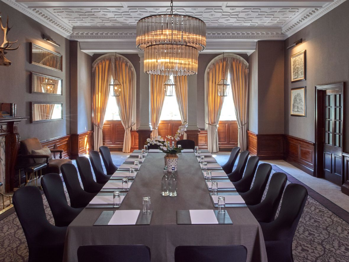 Library room equipped for small meeting