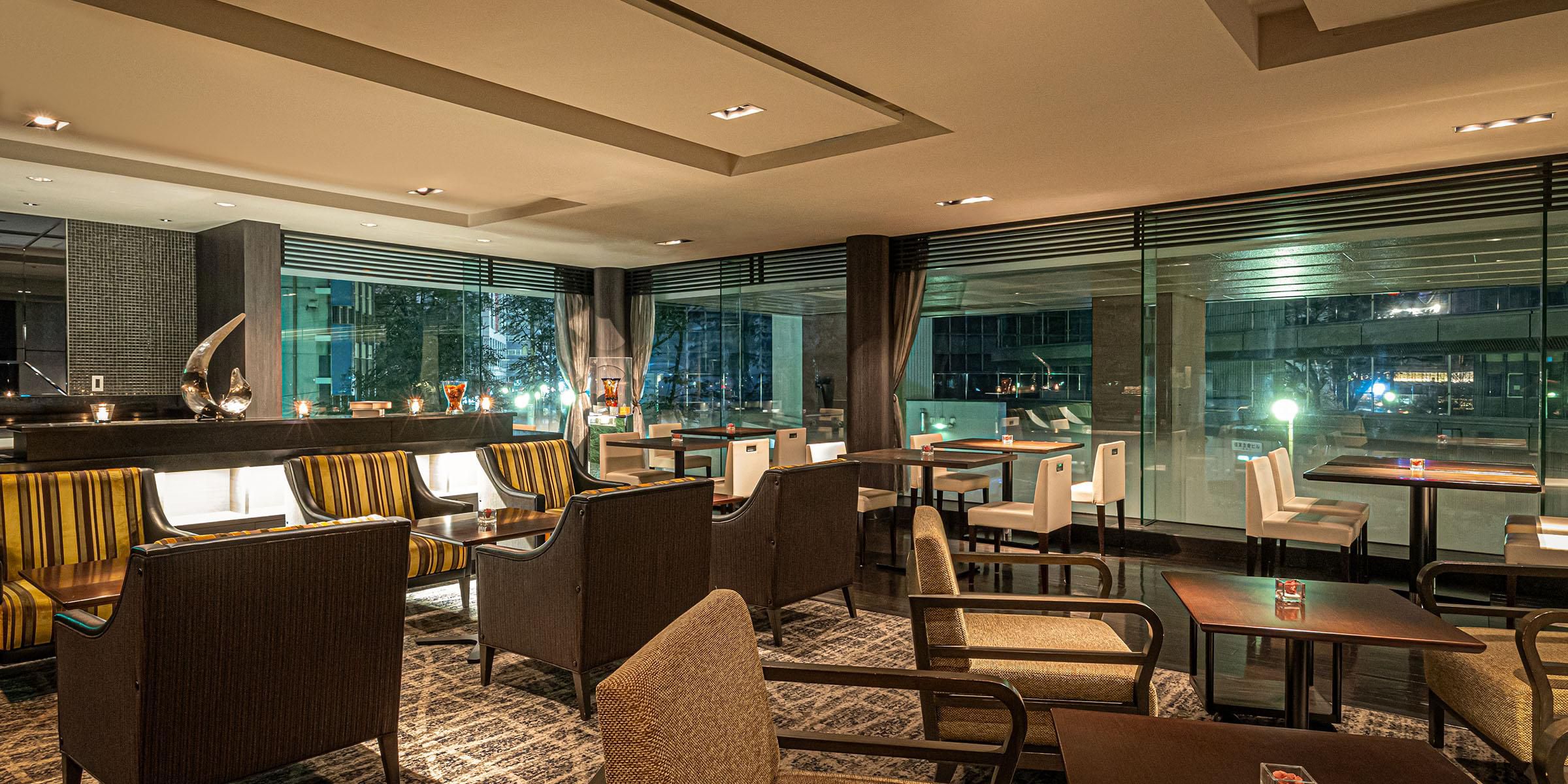 $hotelInfo.mediaDetails.welcomePhotos.primaryPhoto.caption}