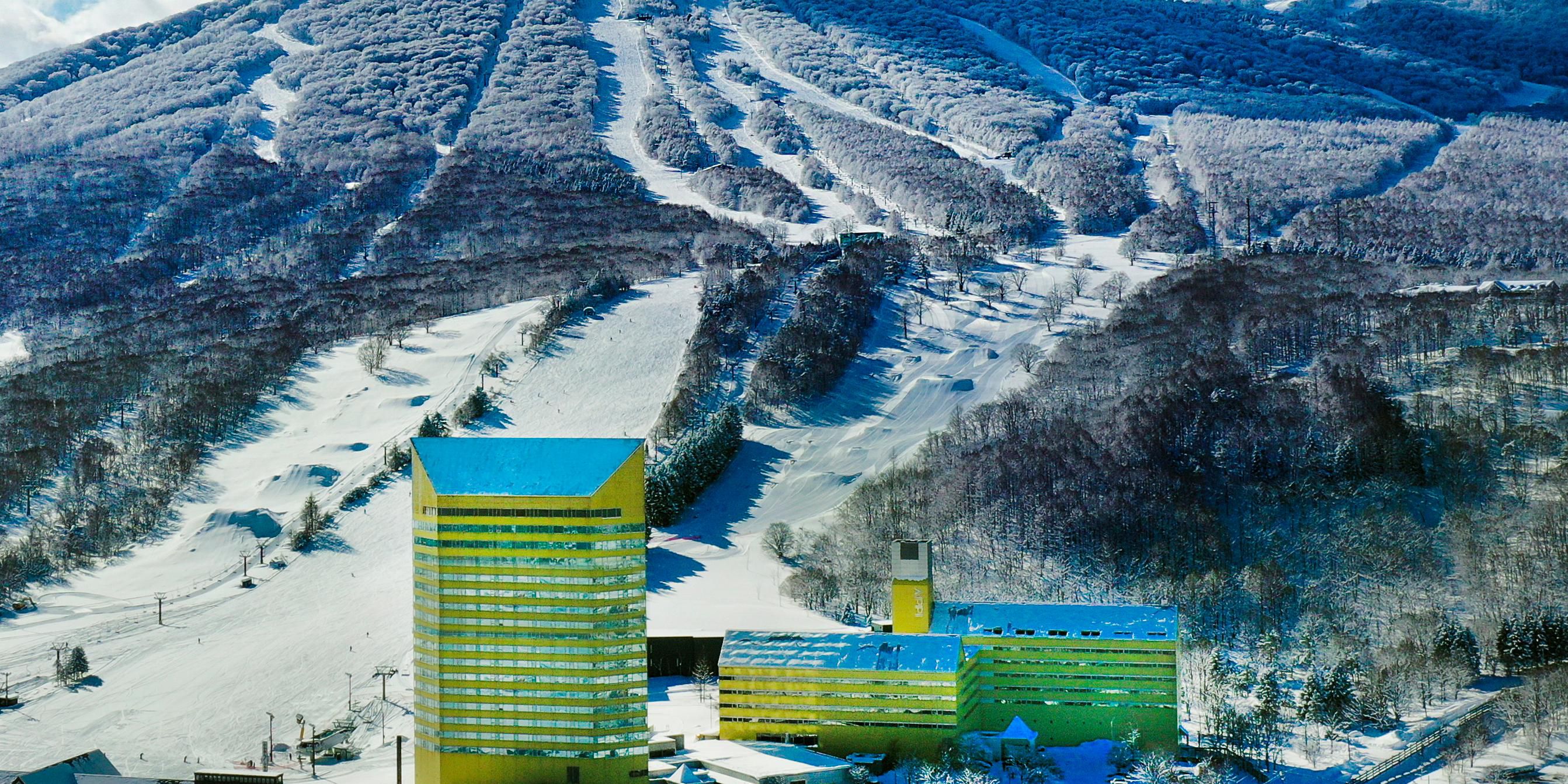 $hotelInfo.mediaDetails.welcomePhotos.primaryPhoto.caption}