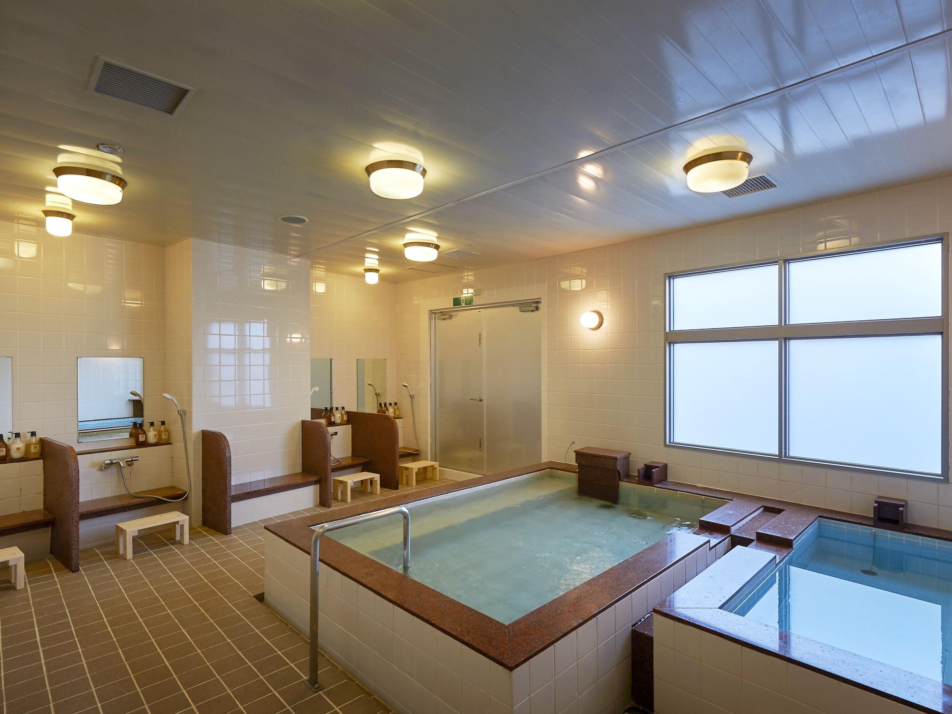 Inspired by the Sanskrit word 'Amaan', meaning peace, our sauna is designed to cleanse daily fatigue and bring forth inner zen. The sauna, infused with Okinawa's natural elements, offers an unparalleled experience. Feel the tranquillity of our Amaan Sauna and achieve a state of complete relaxation.