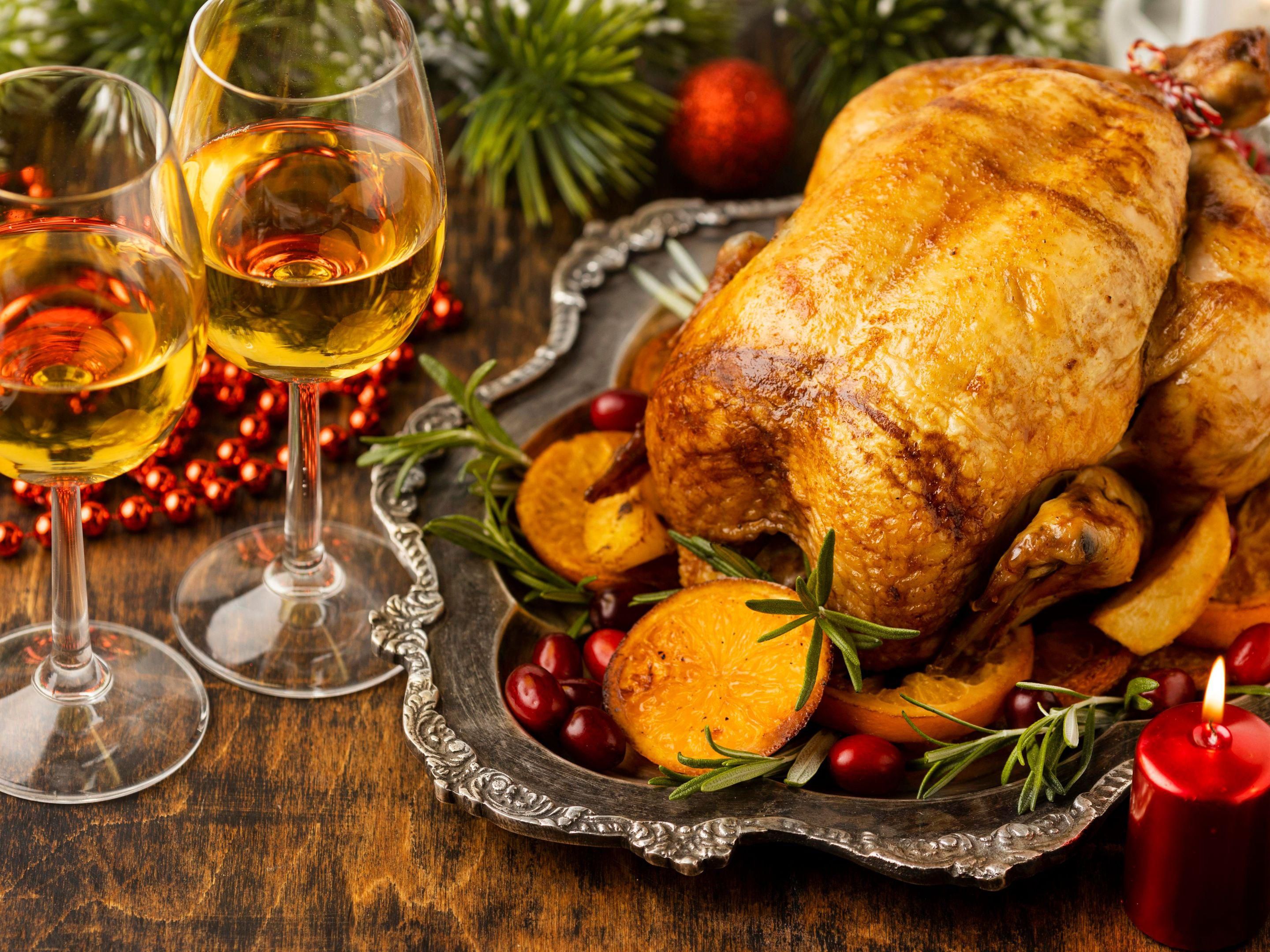 Make your Christmas celebration even more special with a perfectly roasted Turkey, a Christmas Cake, Homemade Christmas Pudding, Bûche de Noël Cake, Mince Pie and Ginger Cookies, all crafted to bring joy to your holiday table.
Order your Turkey and sweet treats 24 hours in advance to ensure the freshest, most flavorful experience.