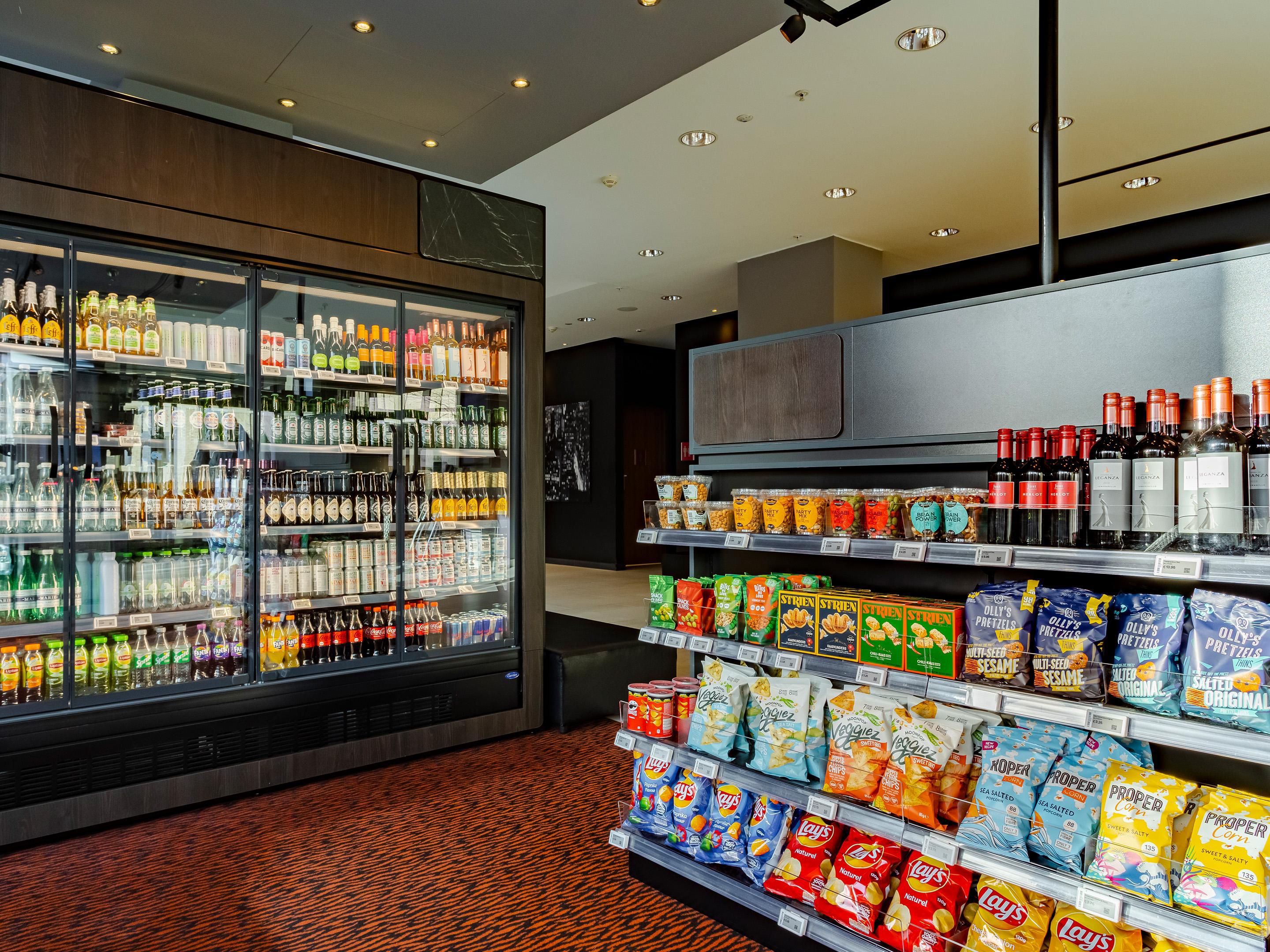Located in the lobby, our self-service, 24-hour convenience store provides a variety of food, beverages, and essentials. Whether you've forgotten a toothbrush or crave a midnight snack, use the self-checkout system for a seamless and efficient shopping experience.