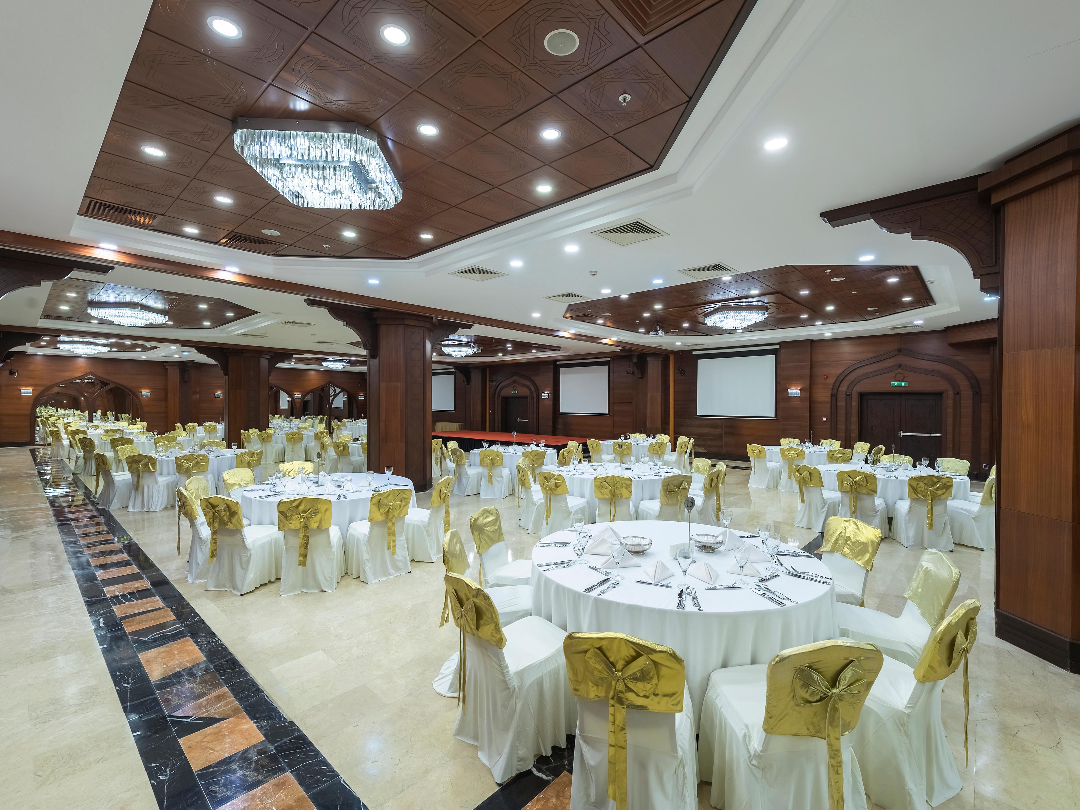 The meeting space at the Crowne Plaza Antalya provides a bright, contemporary and flexible space for meetings, exhibitions and functions of all kinds, from weddings to gala dinners.