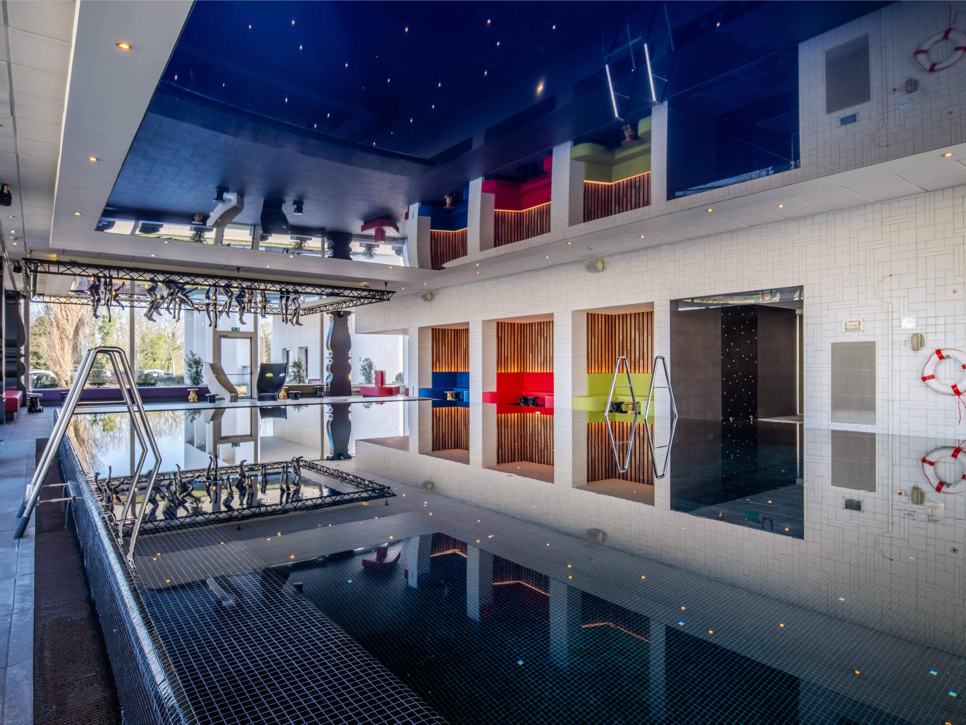 Unwind in our wellness area in the indoor swimming pool, sauna, steam bath, or gym.