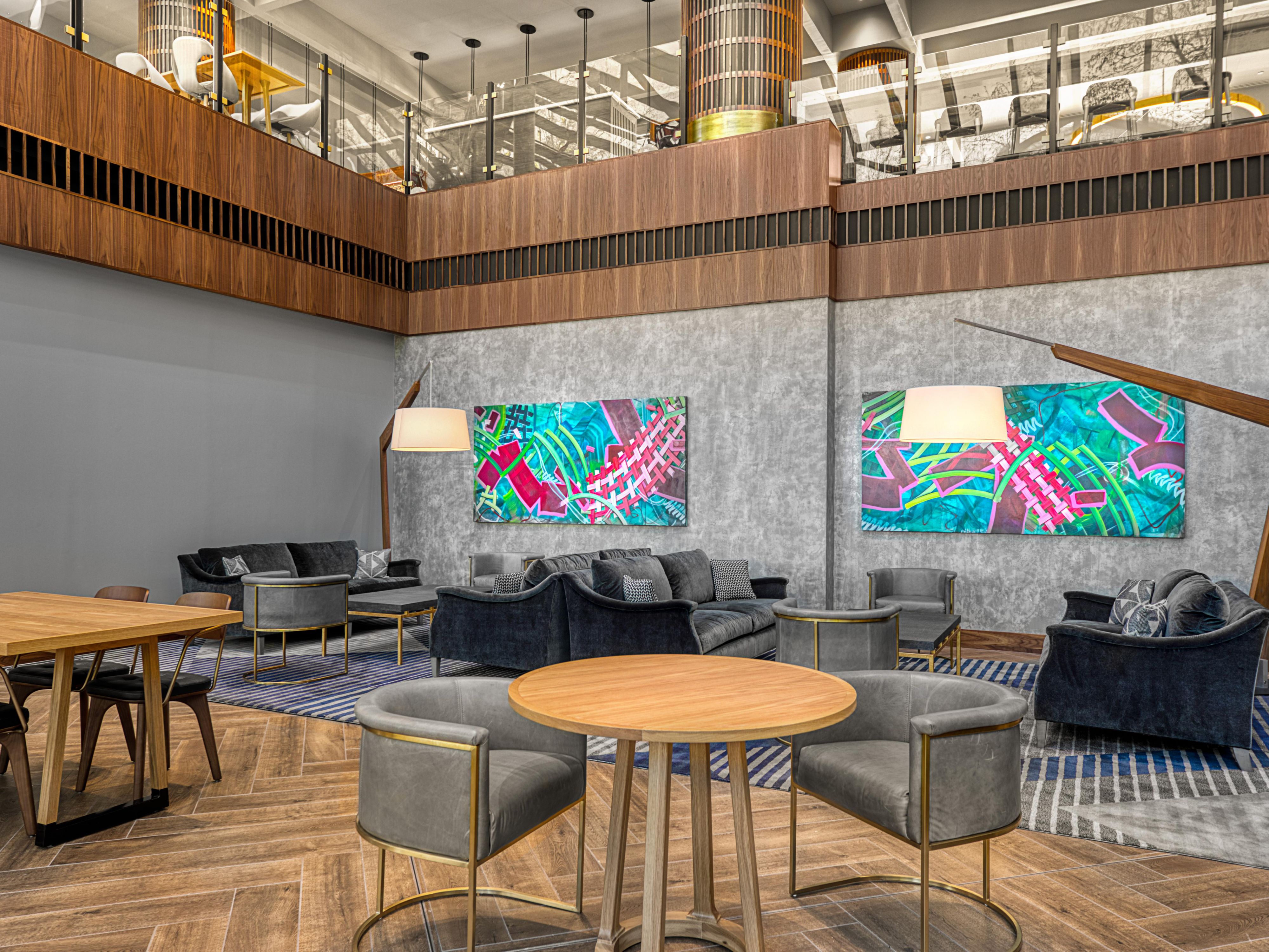 Unwind in the inviting Living Room before dinner at Parkwoods or a night out. Enjoy craft cocktails, local brews, and warm hospitality in a stylish, relaxed setting—perfect for catching up with friends, relaxing after meetings, or easing into your evening plans.