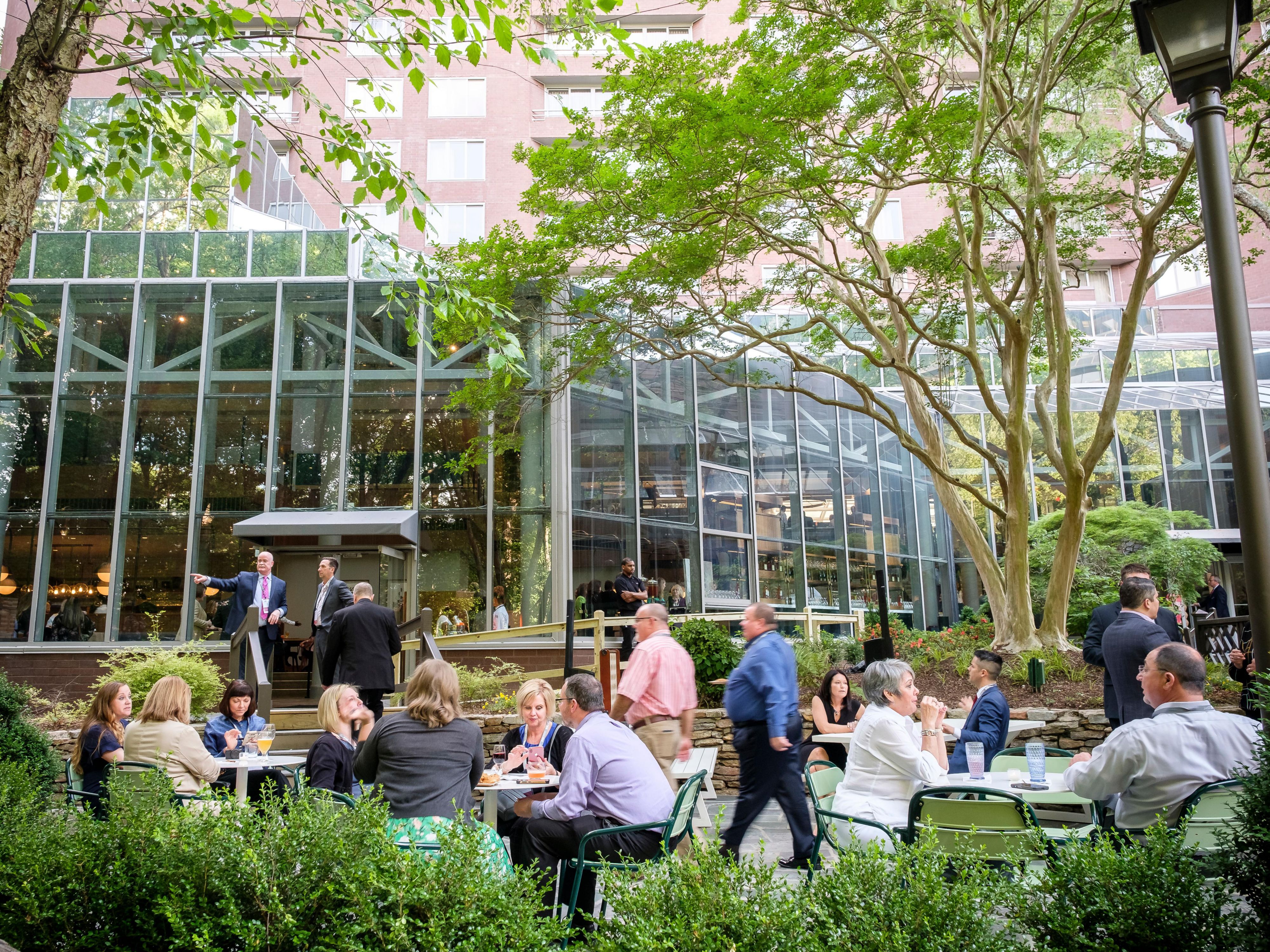 Escape to The Backyard at Parkwoods, our open-air retreat featuring serene walking trails, tranquil waterfalls, and cozy firepits. Seasonal outdoor dining and relaxed seating make it the perfect spot to recharge, host a casual meeting, or unwind.