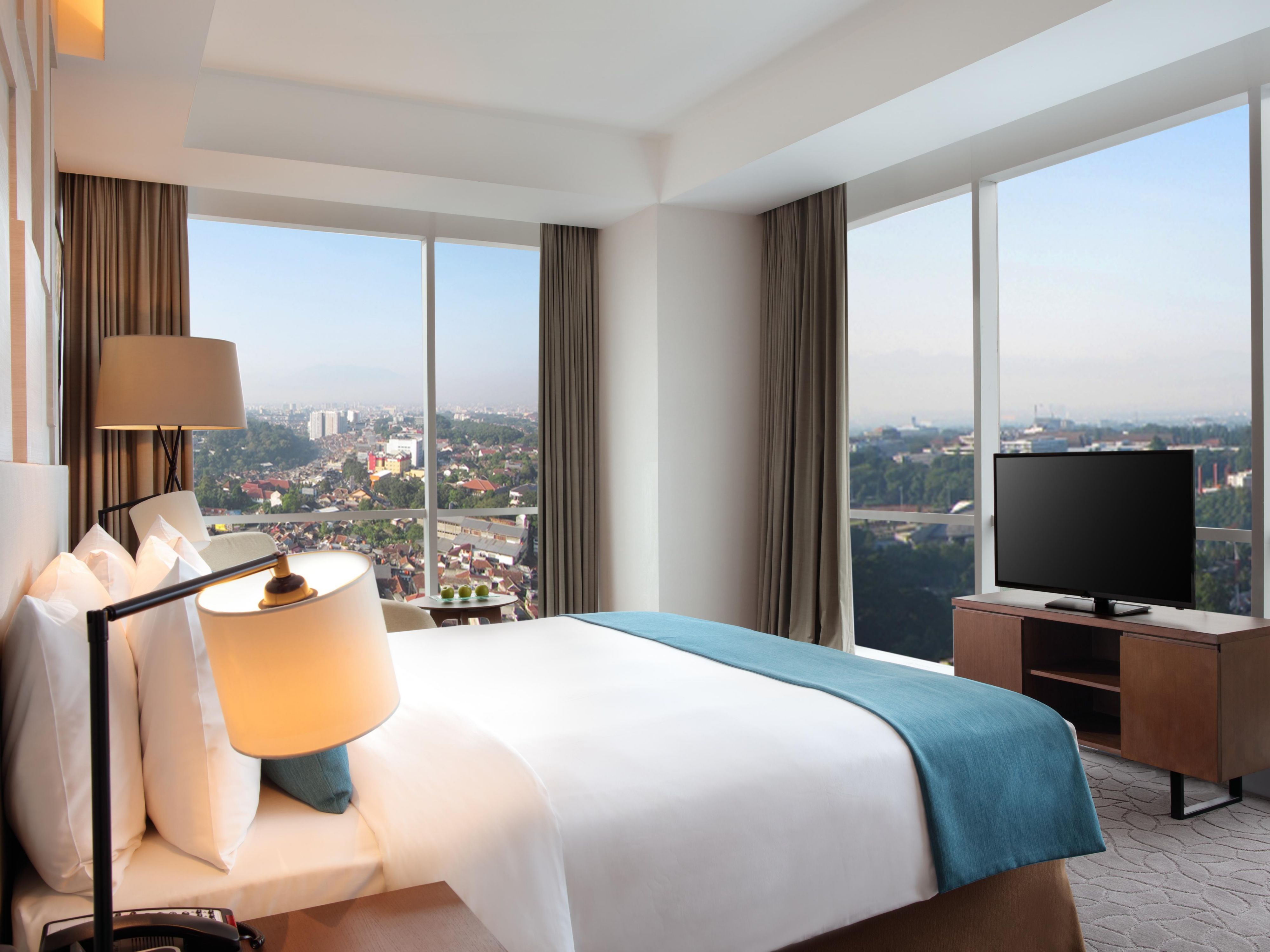 Crowne Plaza Bandung - Bandung, Indonesia