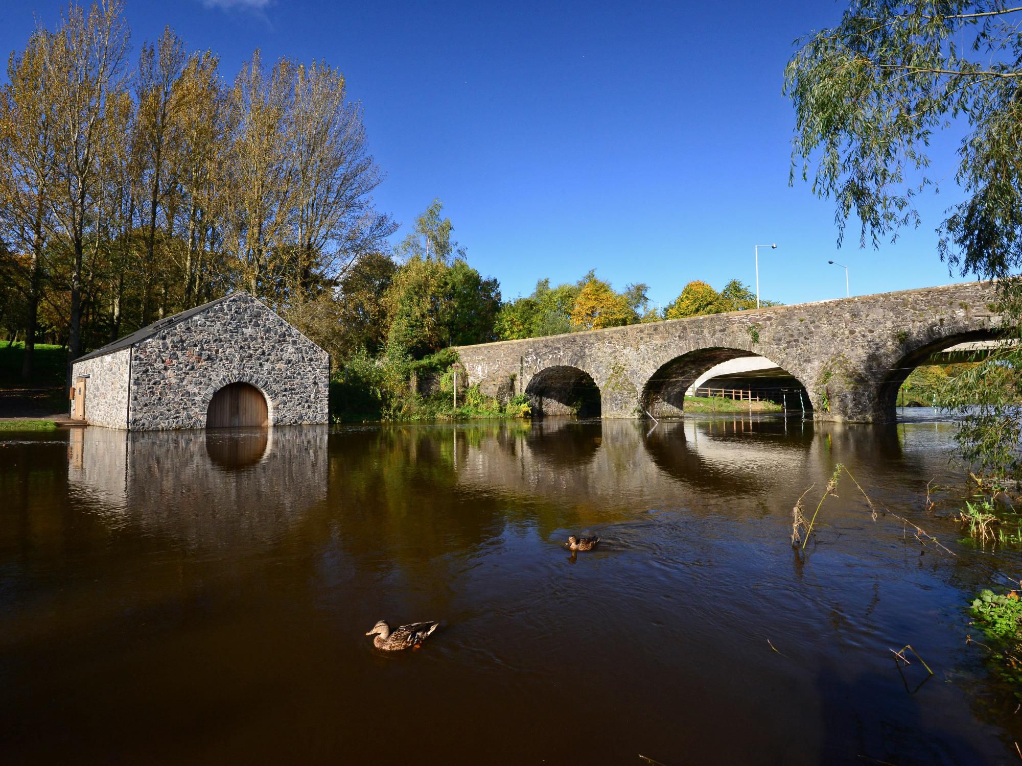 Crowne Plaza Belfast is nestled in the heart of the Lagan Valley Regional Park and gives access to a wealth of walks, parks, cycle paths, coffee shops, and everything for the perfect leisure break. For more info, contact us on 02890 923500 or on reception@cpbelfast.com.