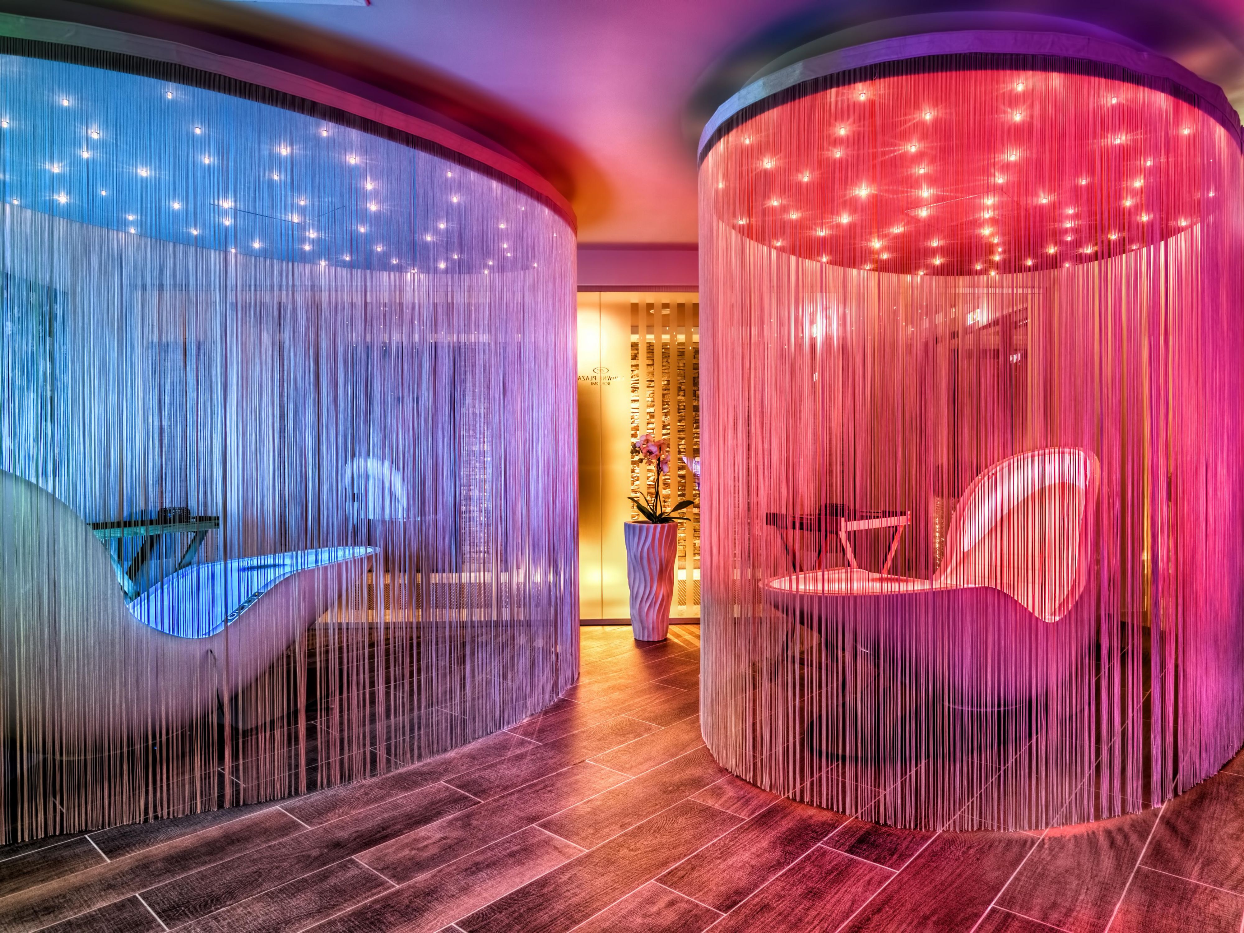 Exclusive Wellness & Spa Centre (2.400 sq m.) offers leisure facilities like a swimming pool, saunas, steam rooms, and different relaxing areas, as well as an array of SPA treatments to satisfy the most discerning tastes and needs.