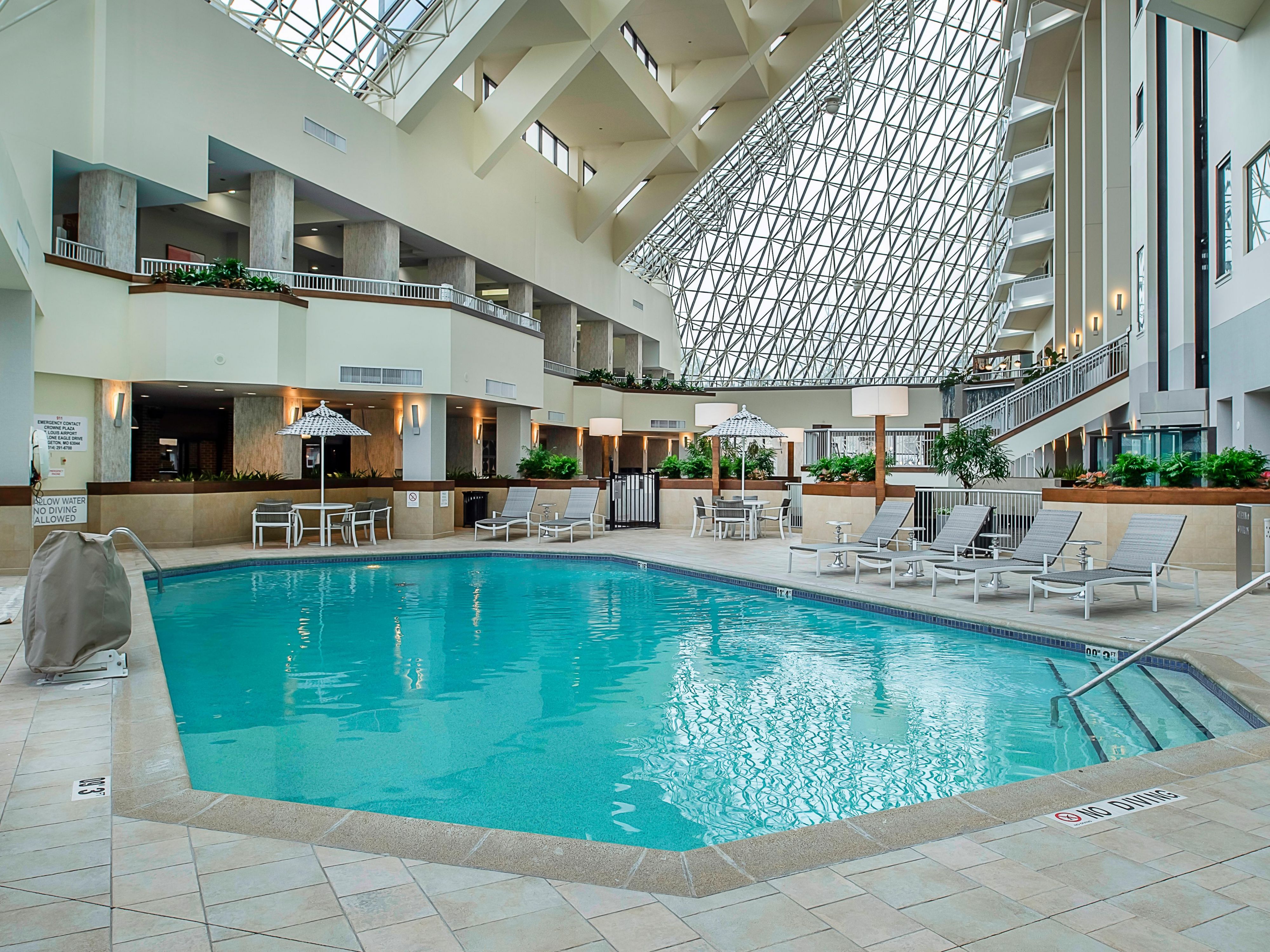 Relax and unwind at the Pool and Lobby Bar at Crowne Plaza® St. Louis Airport. Our indoor pool is perfect for a refreshing swim. Grab a drink at the bar and enjoy the ambiance of our open lobby atrium. It's the perfect place to relax after a long day.
