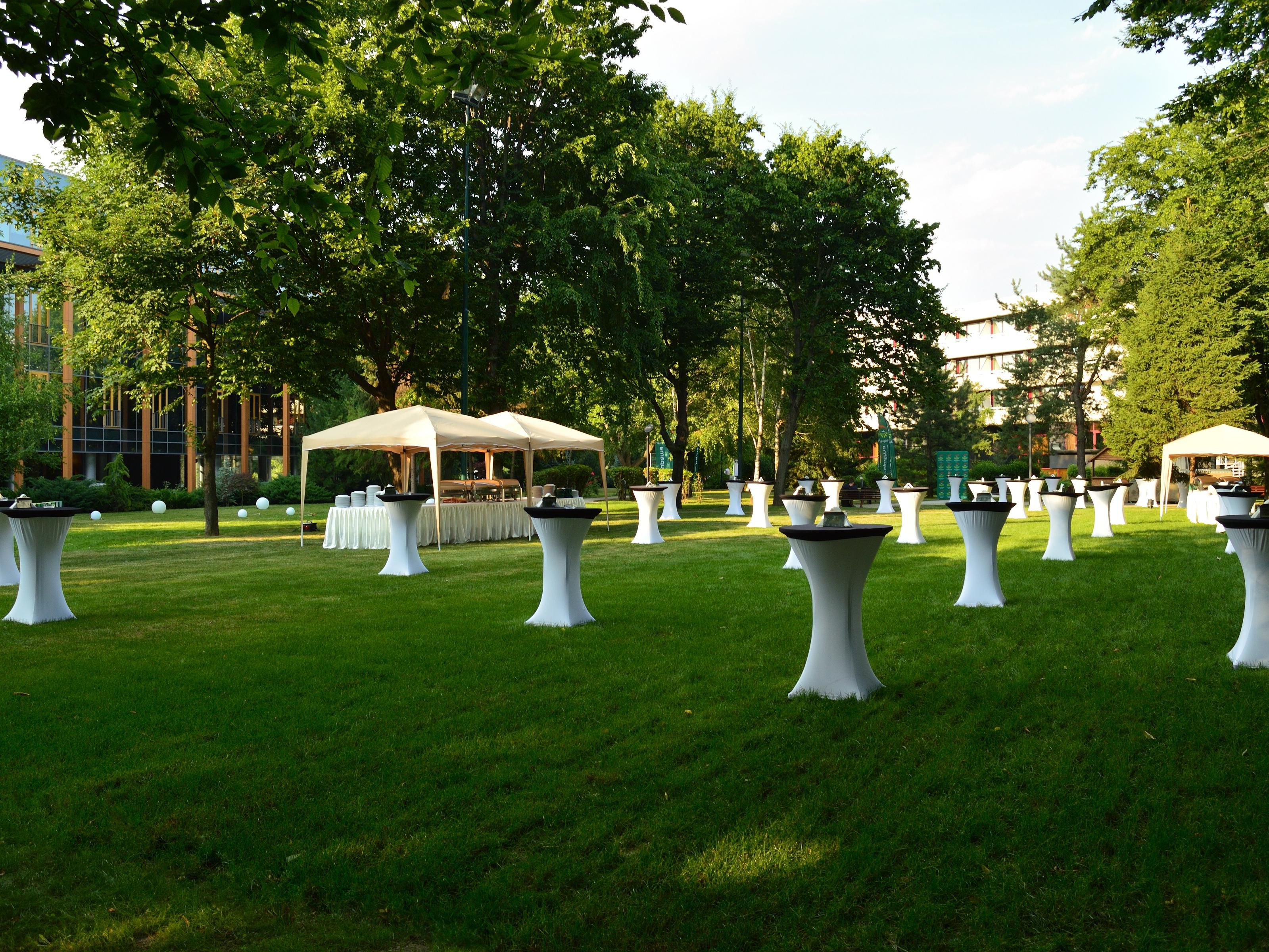 Our event planner will guide you step by step to create a memorable event for you and your guests. Your wedding, baptism or anniversary will find the most suitable place in our amazing pines garden.