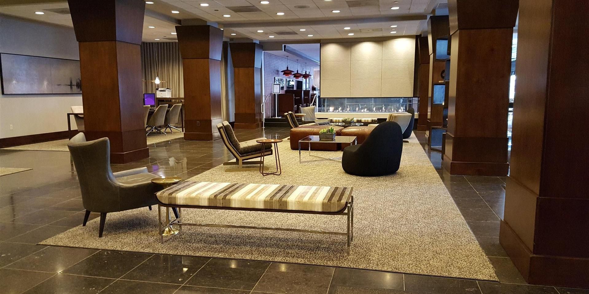 $hotelInfo.mediaDetails.welcomePhotos.primaryPhoto.caption}