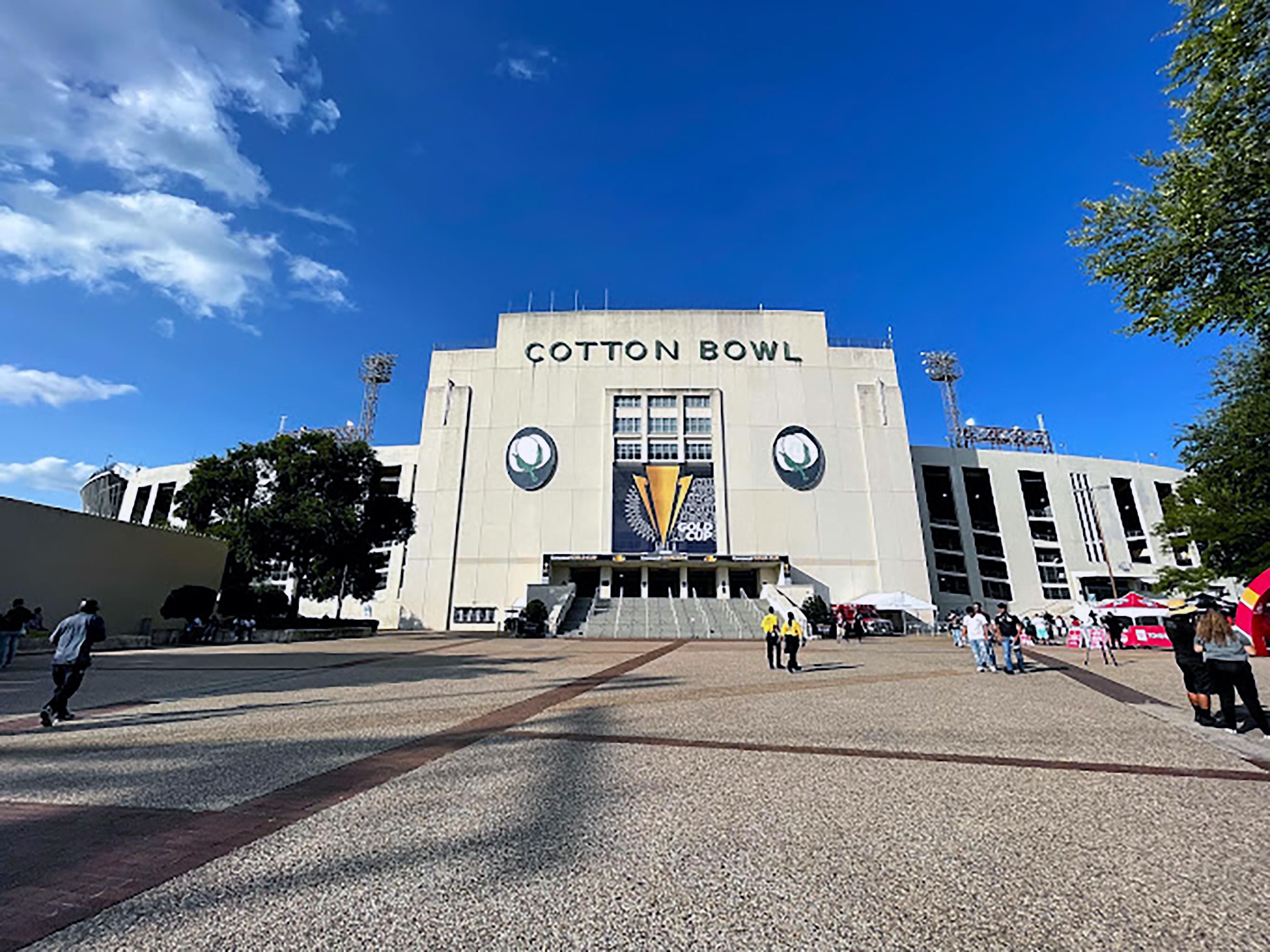 Cotton Bowl® Stadium opened in 1930 as a 46,000-seat venue known as Fair Park Stadium.  This historic landmark serves as the site of the annual Red River Showdown football game between the University of Texas and the University of Oklahoma and was the original home of the annual Cotton Bowl Classic from 1937 until 2009, when the game was moved.