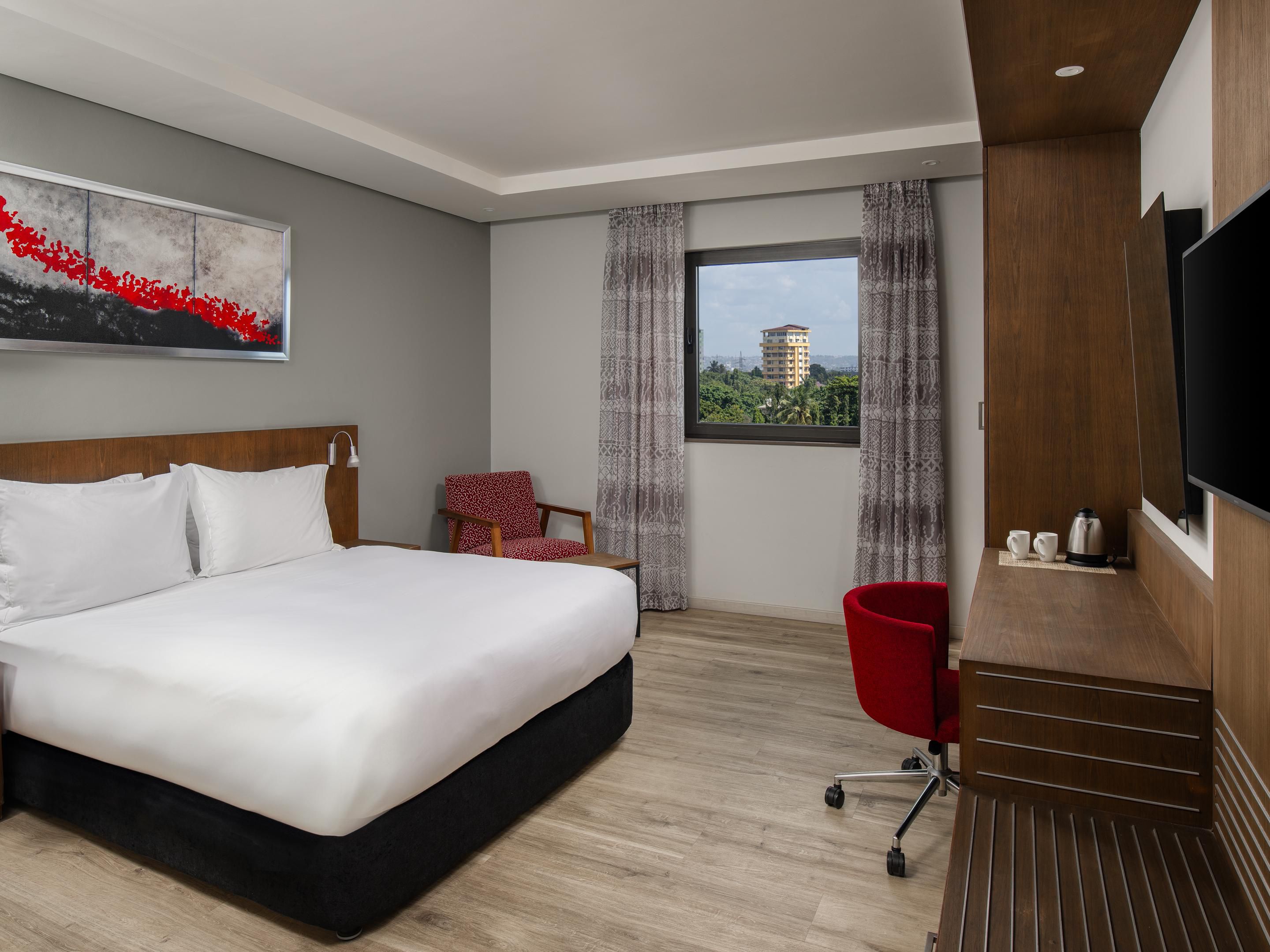 Escape the routine and indulge in a luxurious weekend staycation perfectly designed to offer a refreshing break without the need for extensive travel.  Our weekend package provides everything you need for a memorable experience and it includes breakfast.