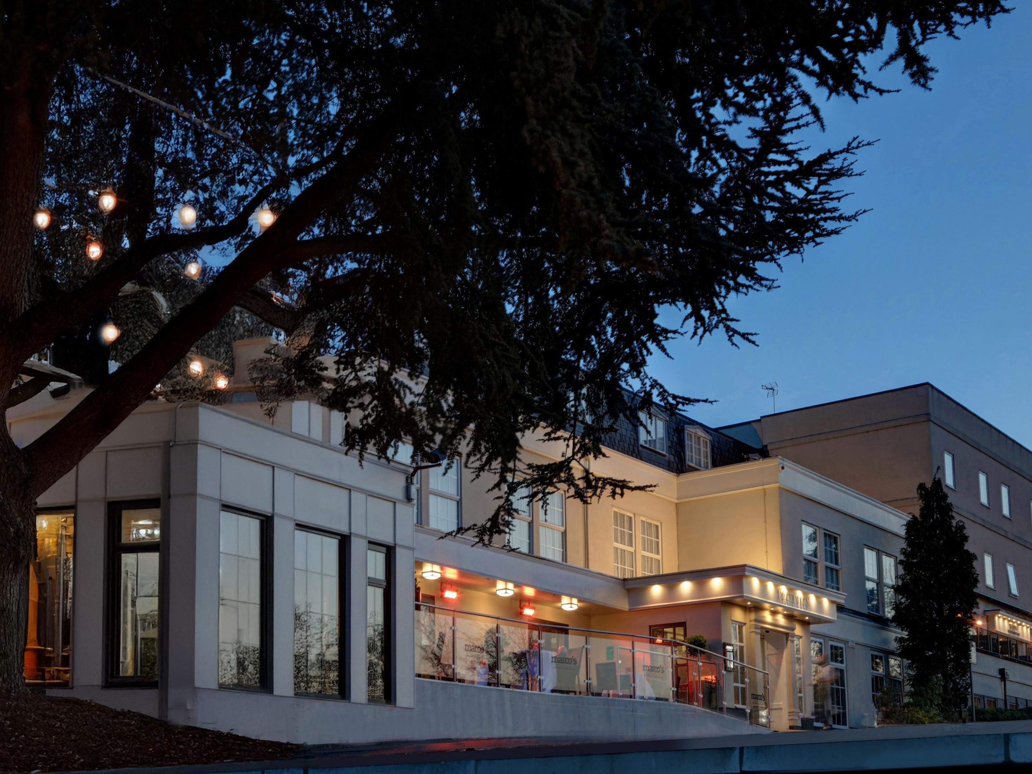 Crowne Plaza East Midlands Airport Hotel Exterior