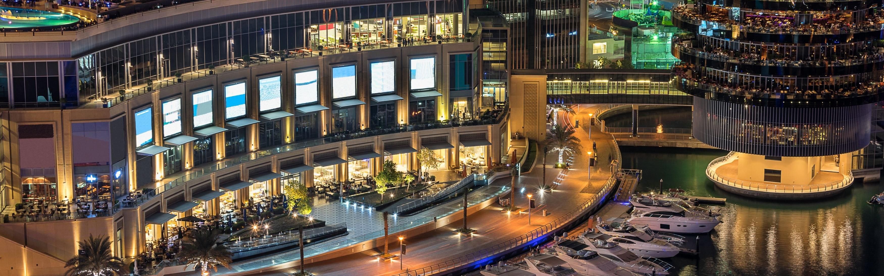Explore 140 stores and 21 dining options at Dubai Marina mall