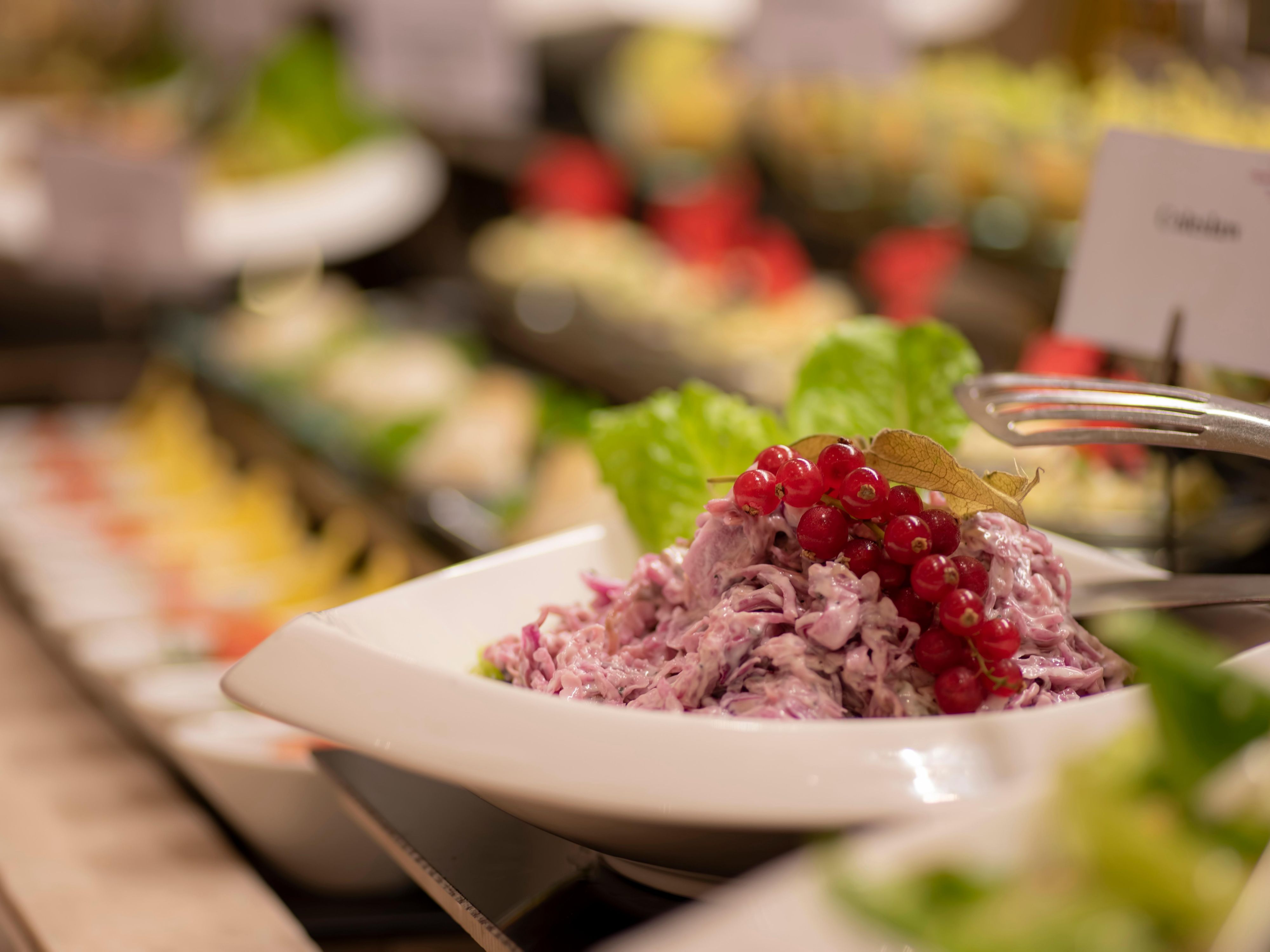 Experience  exquisite dining at Souq and taste the world in a single bite. 