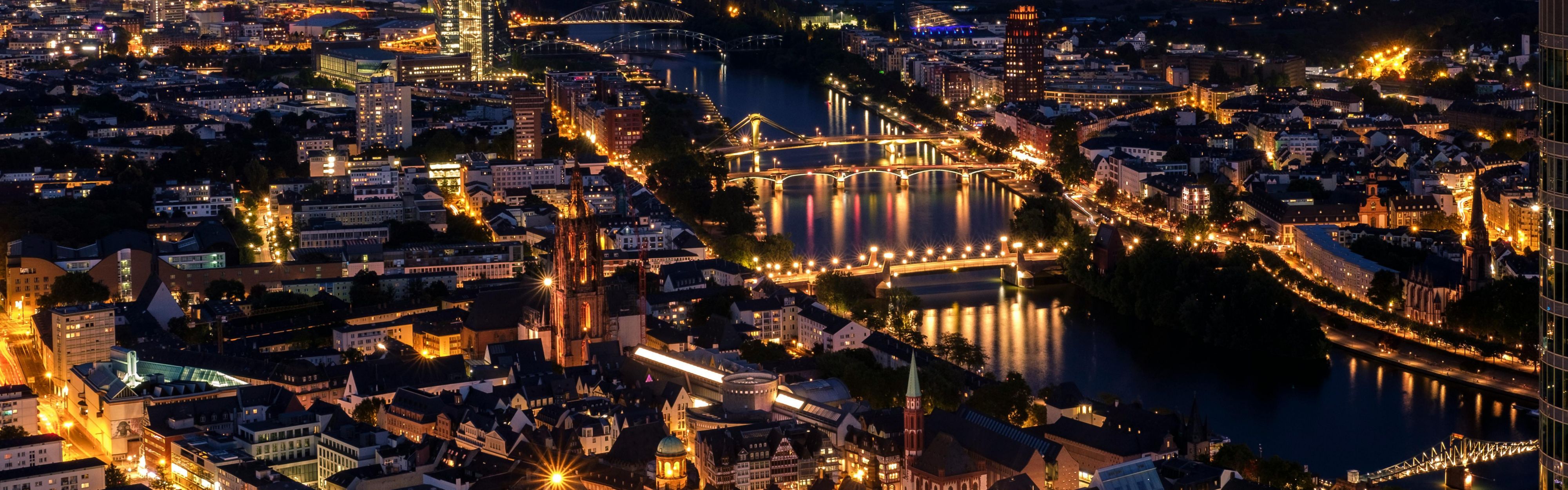 Visit Frankfurt on the River Main and stay at our hotel
