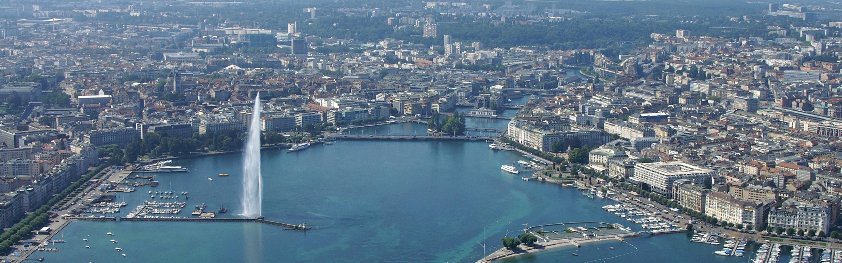 Lake Geneva with the water fountain