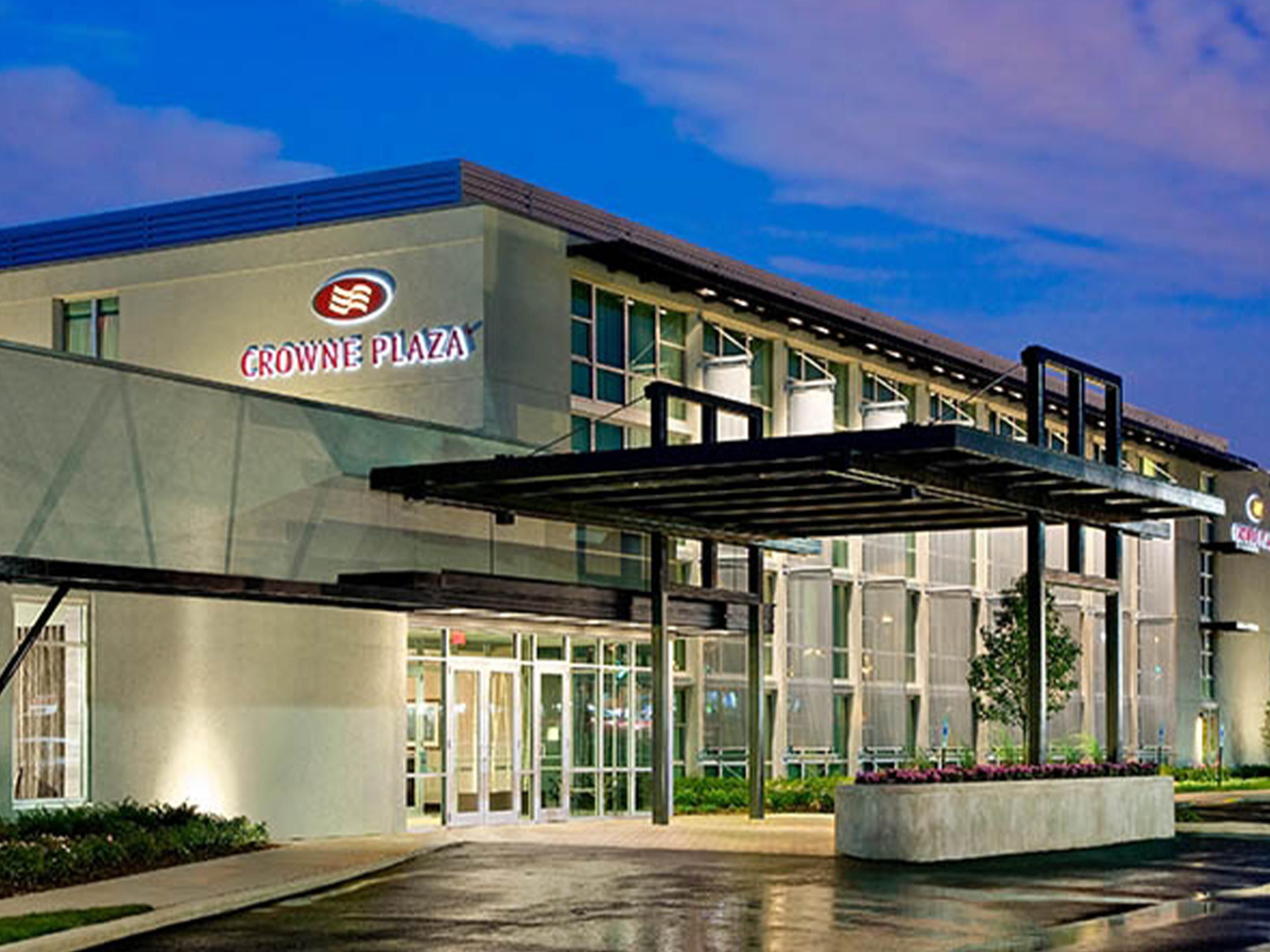 Crowne Plaza - Glen Ellyn (Lombard Downers Grove)