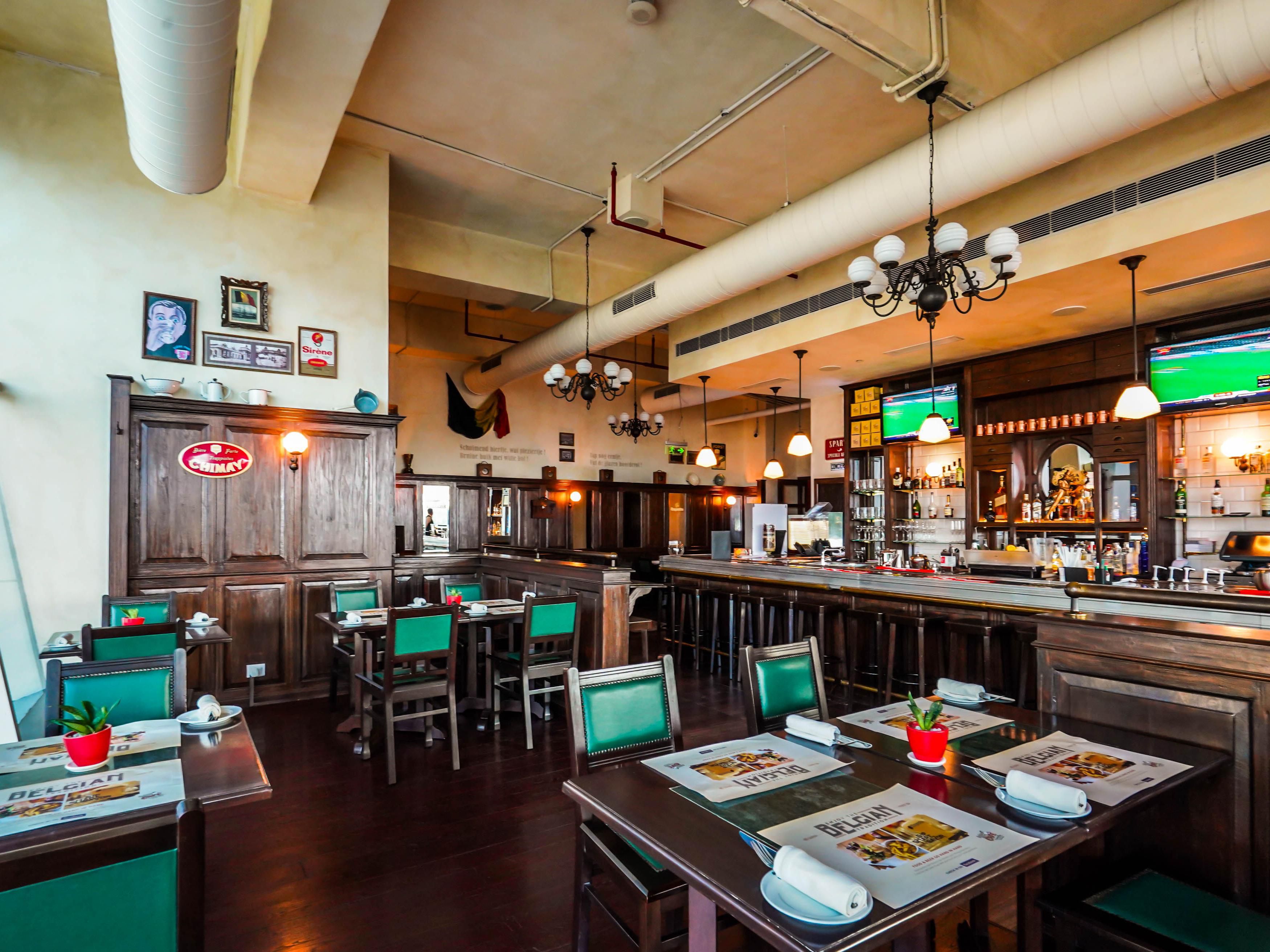 Belgian Beer Cafe is India's first cafe to serve Belgian classic delicacies and chilled draught beer. A haven for sports lovers to enjoy the screening of their favourite F1 race to cricket, everything under one roof. Transport yourself to the old European pub vibe with the rustic yet modern ambience.