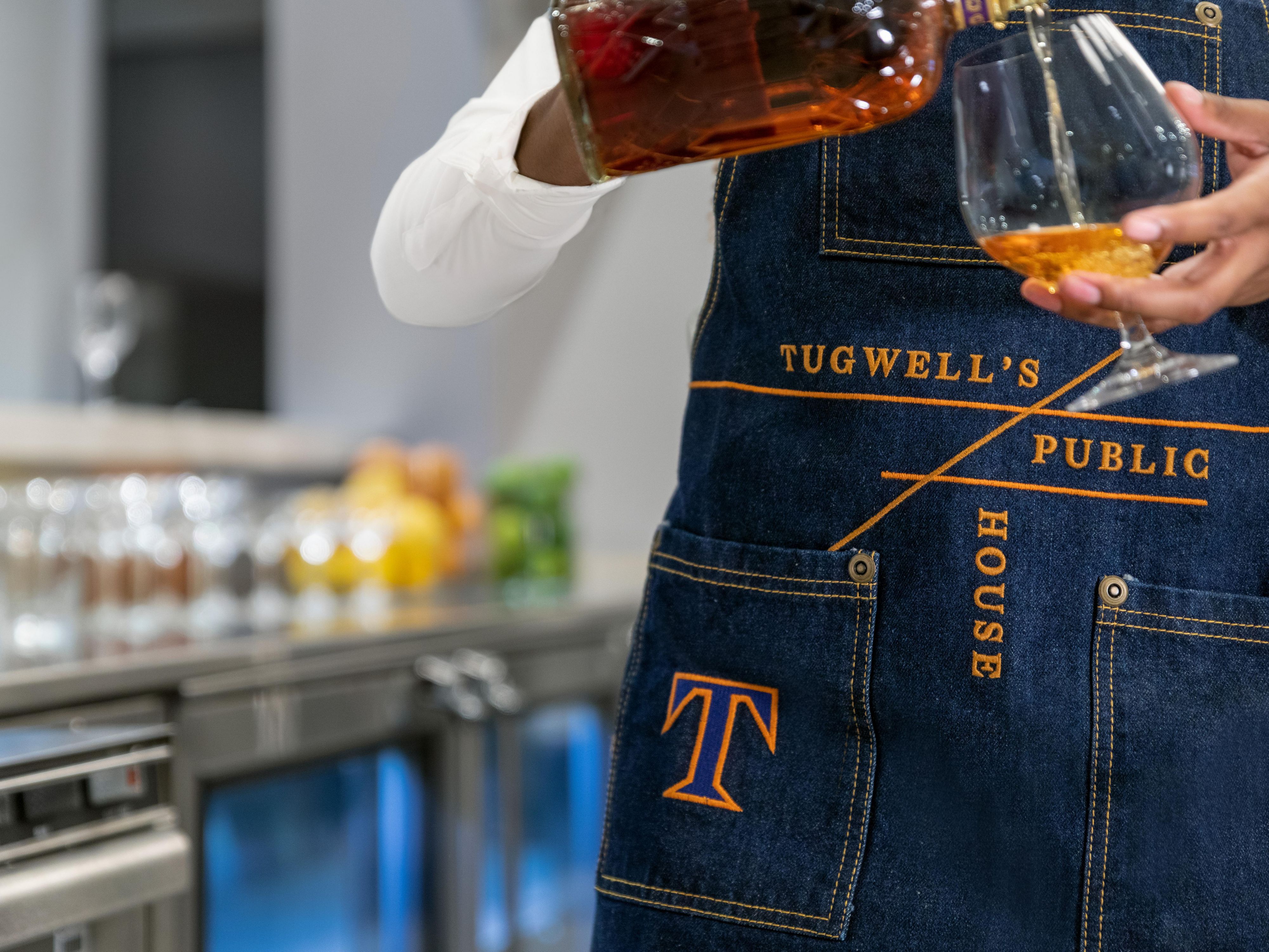 Unwind after a long day with happy hour specials at Tugwell’s Public House, featuring discounted craft beers, house wines, and signature cocktails, plus delicious bar bites to pair with your drink. 5-6:30pm daily!