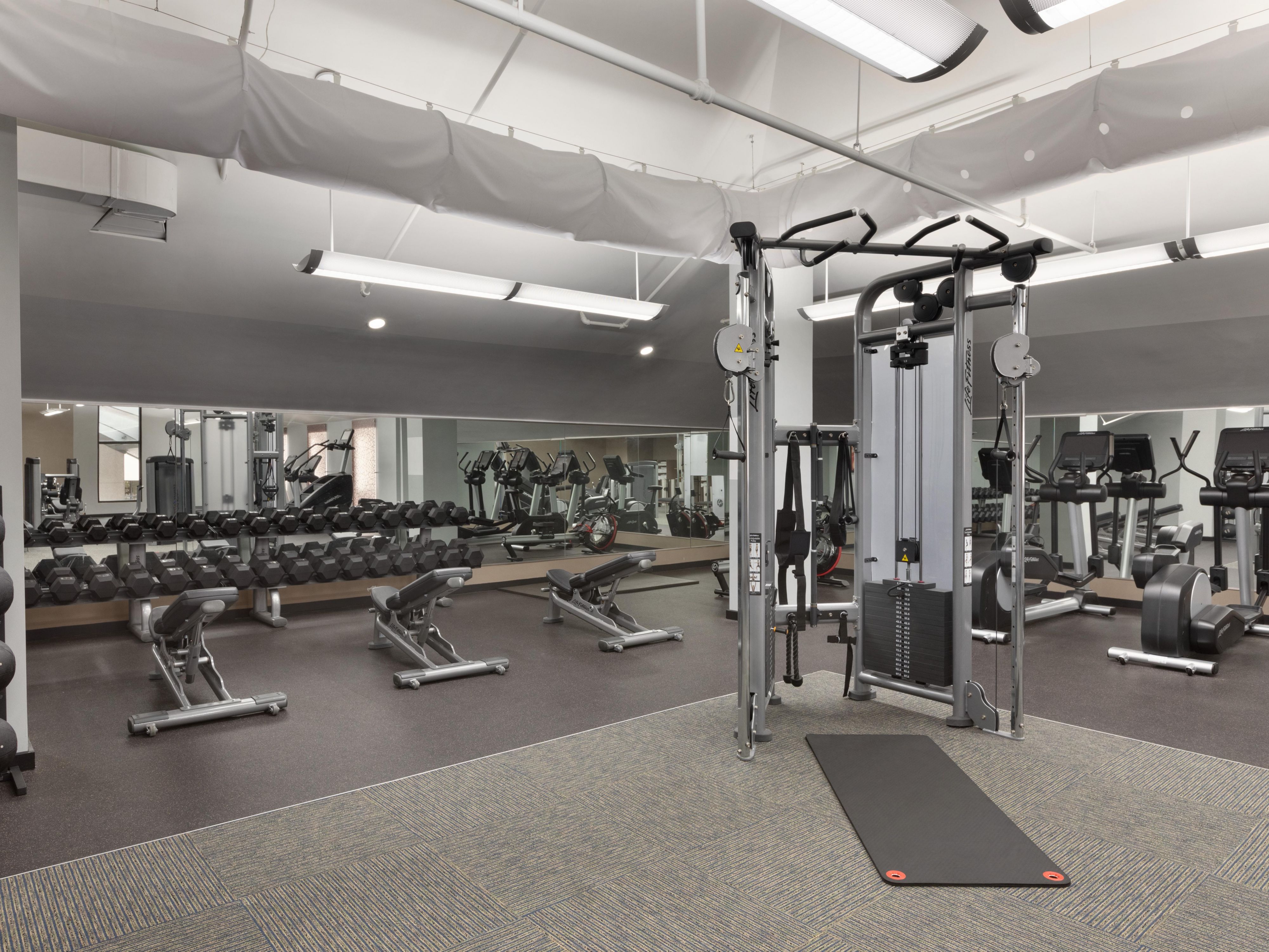 Keep up with your workout routine in our fully equipped fitness center, open 24/7. Featuring cardio machines, free weights, and strength-training equipment, our gym ensures you can stay fit while on the go.