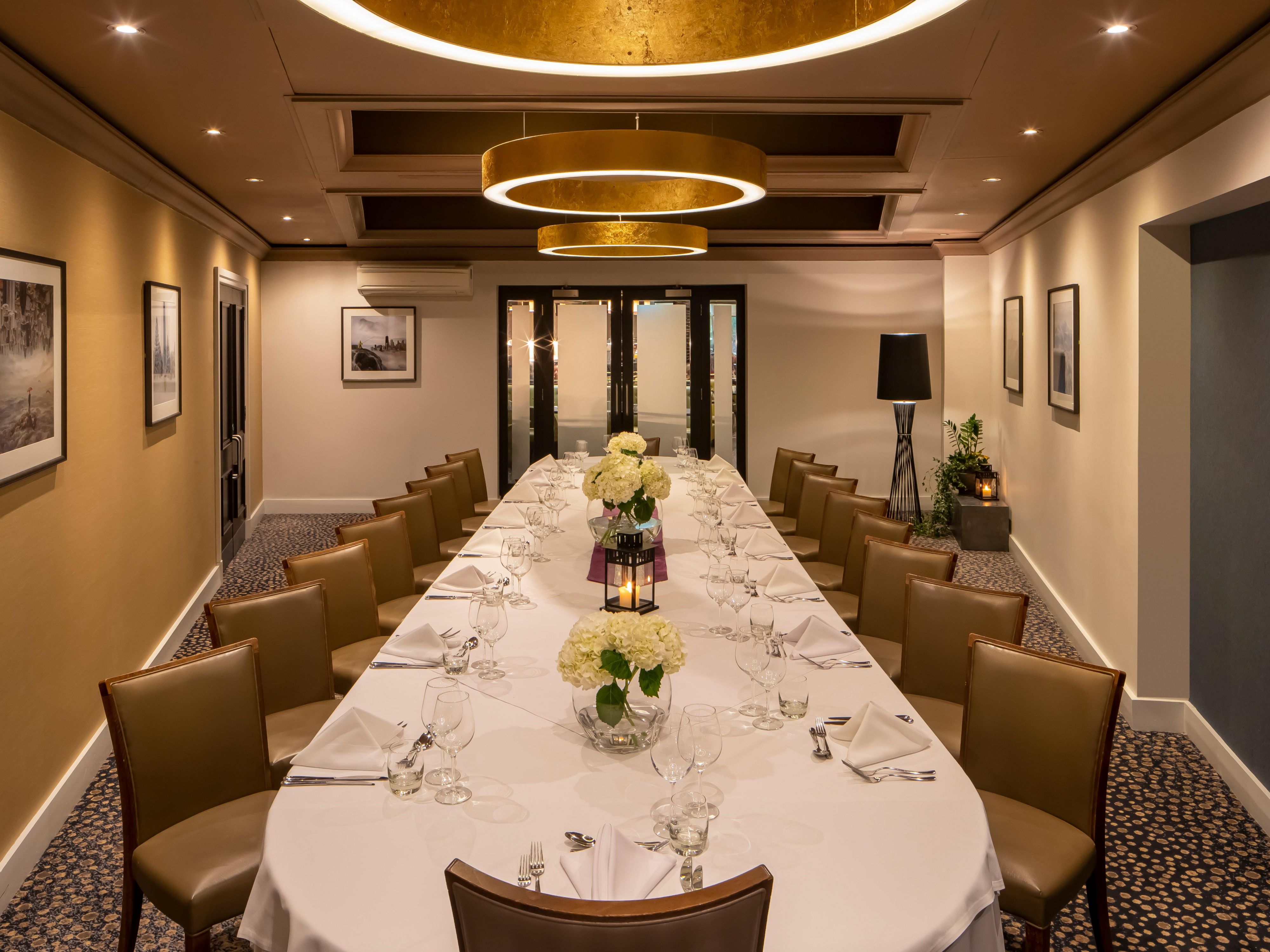 Looking for the perfect place to enjoy a special occasion? Whether it be an anniversary, a big birthday, a baby shower, or a graduation dinner, we have the ideal private dining space and menu for you. Let us make your special celebration a memorable one.