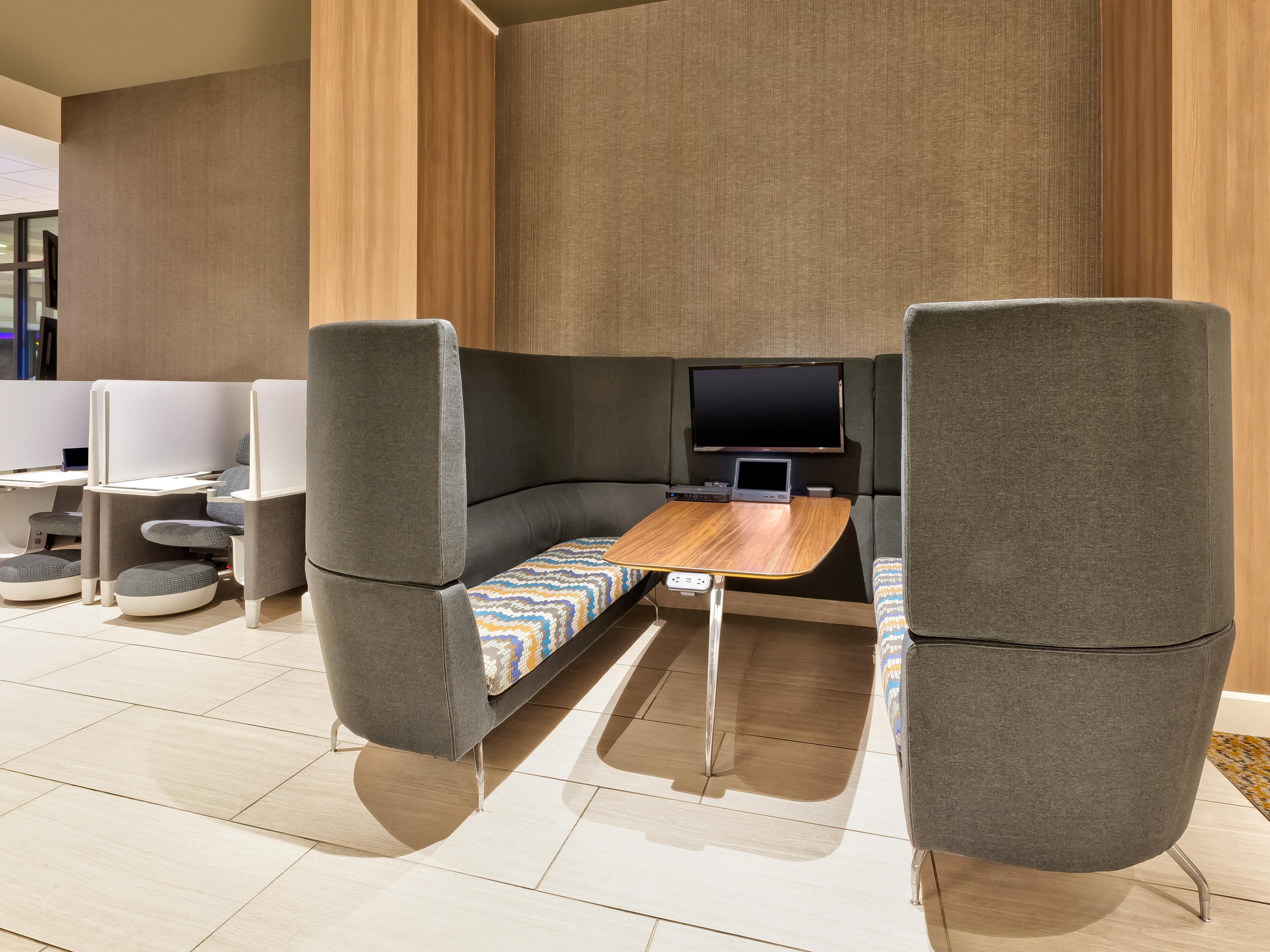 Plaza Workspace is an adaptive work environment offering everything you need to remain productive during your stay. Working solo? Get cozy in a Nook. Small group? Settle in at a Huddle. Team meeting? Reserve The Studio in real time and by the hour. Featuring complimentary Wi-Fi, plenty of outlets, and a tablet to order food while you work.