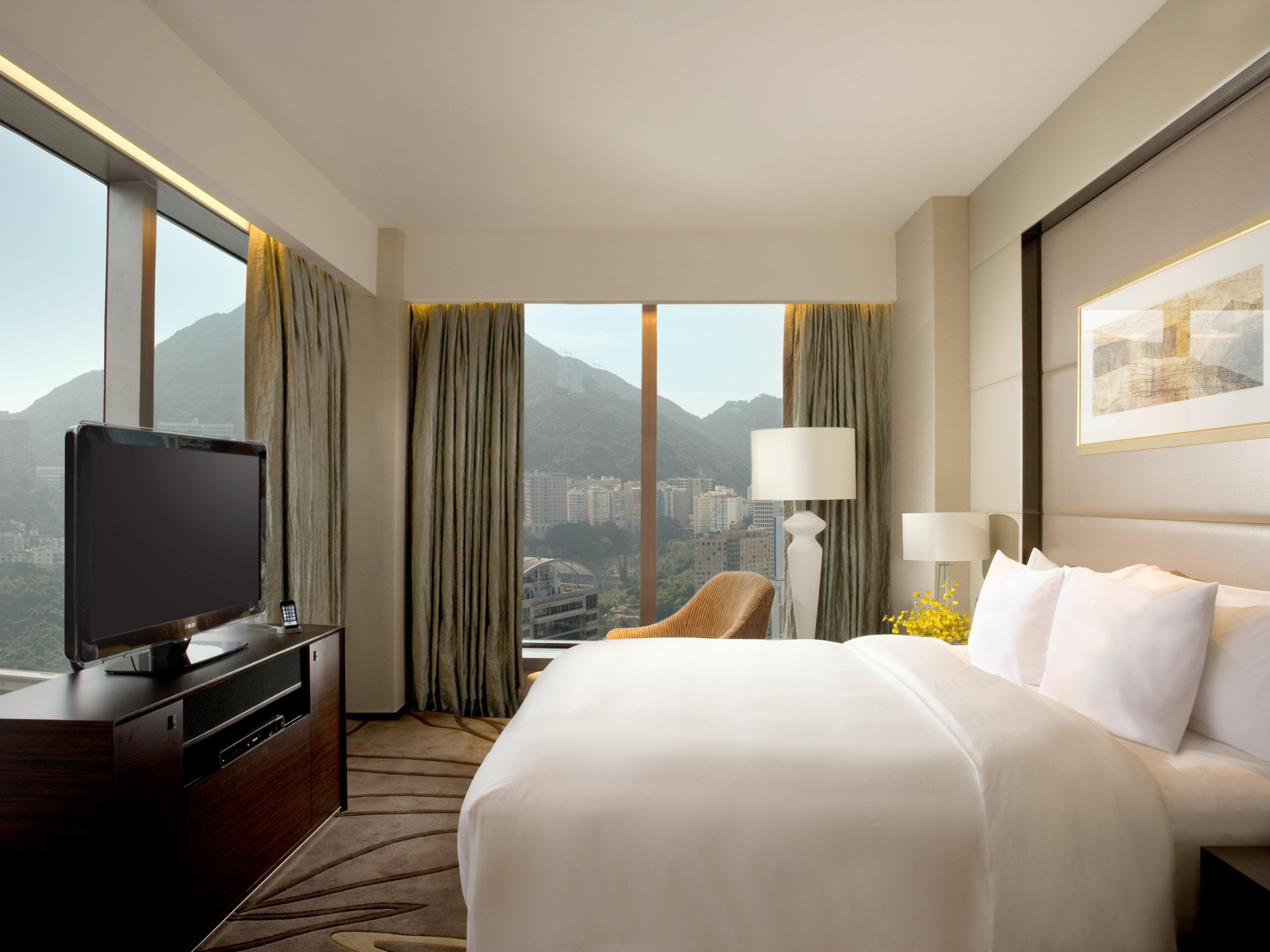 1 King Bed Executive Suite