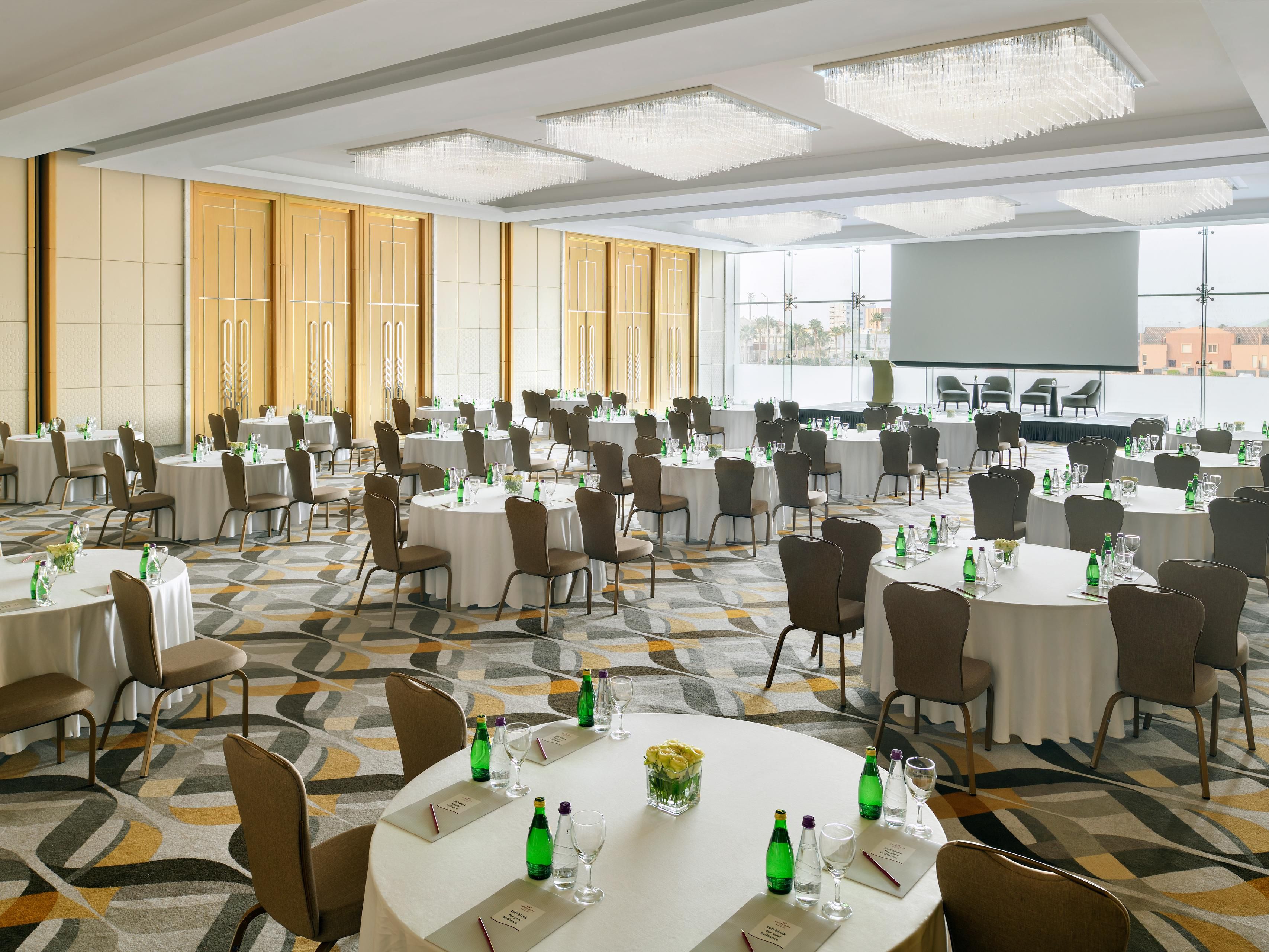 Book meetings, events, weddings, or accommodations on behalf of others and earn rewards redeemable for Reward Nights, retail vouchers, and more.