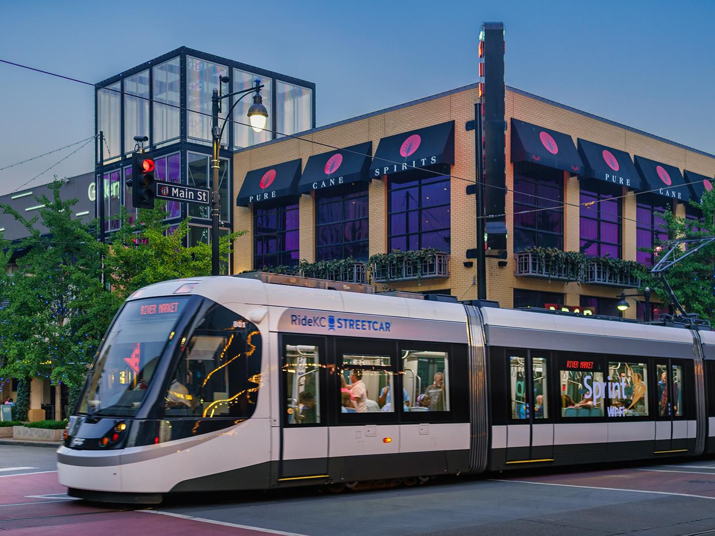 Enjoy easy access to Kansas City's River Market, Crown Center, Crossroads district and more by riding the Kansas City Streetcar. Stations are just three blocks from the hotel. Contact the front desk for more information.